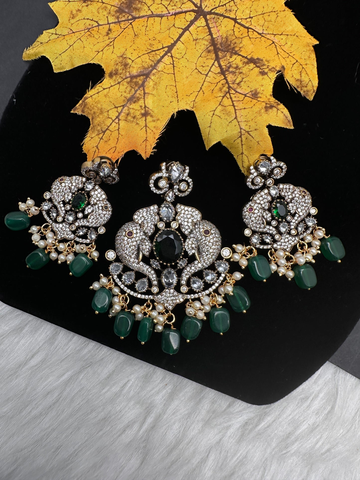 Victorian  Pearls Color Stone Pendent Set - Green