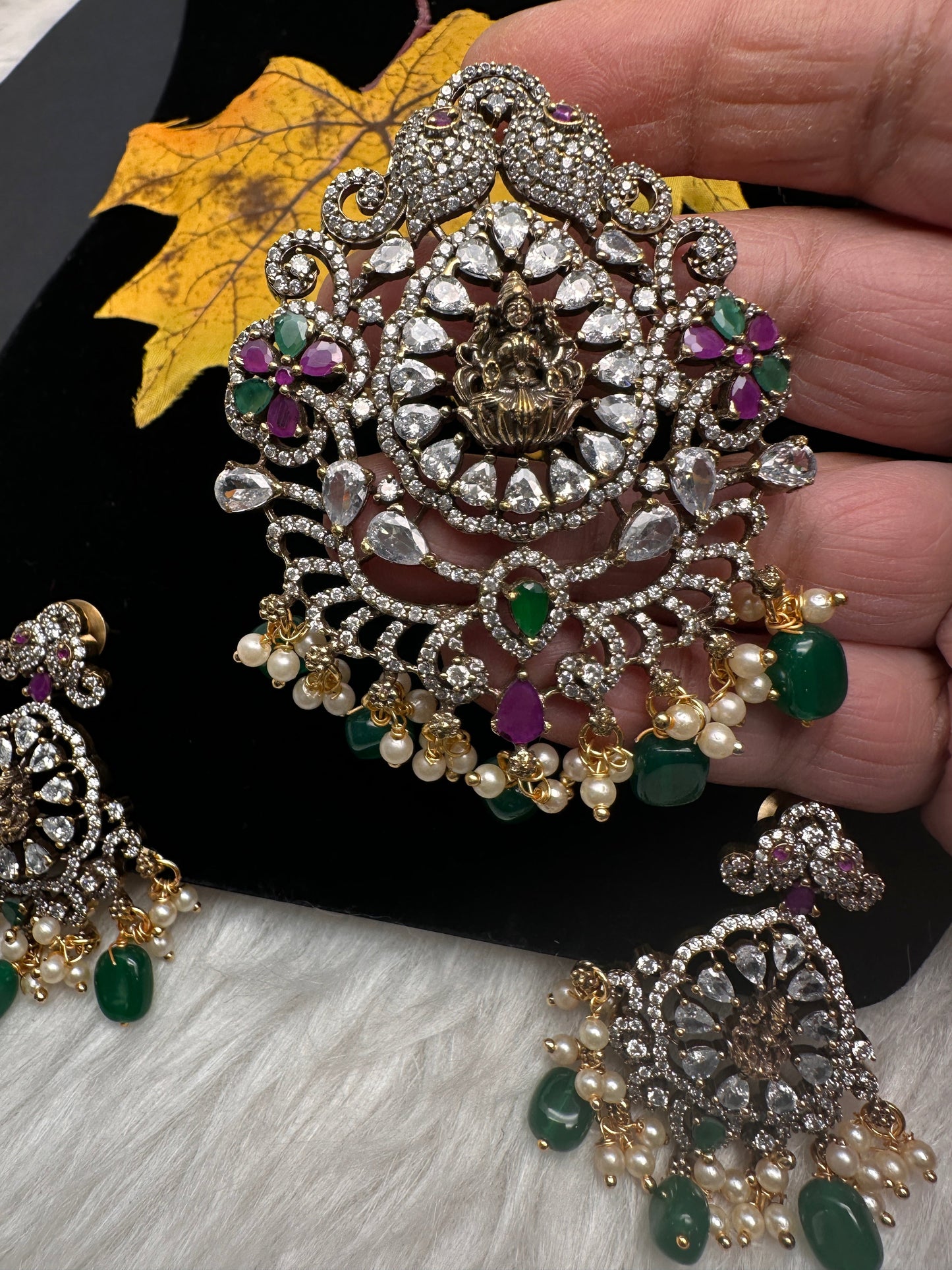 Victorian  Goddess Lakhsmi Pearls Color Stone Pendent Set - GreenMulti