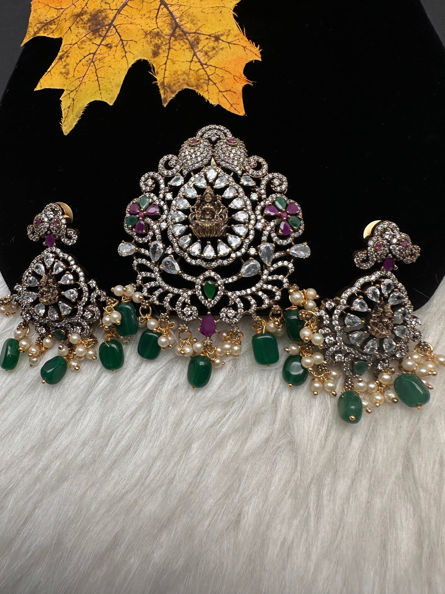 Victorian  Goddess Lakhsmi Pearls Color Stone Pendent Set - GreenMulti