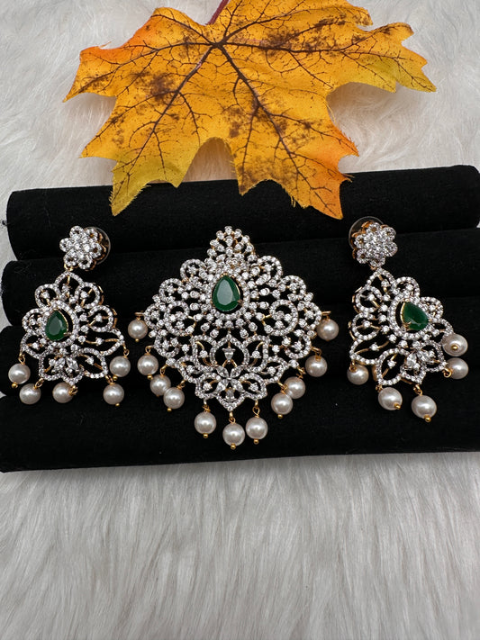 AD Color Stone Pendent Set - Green