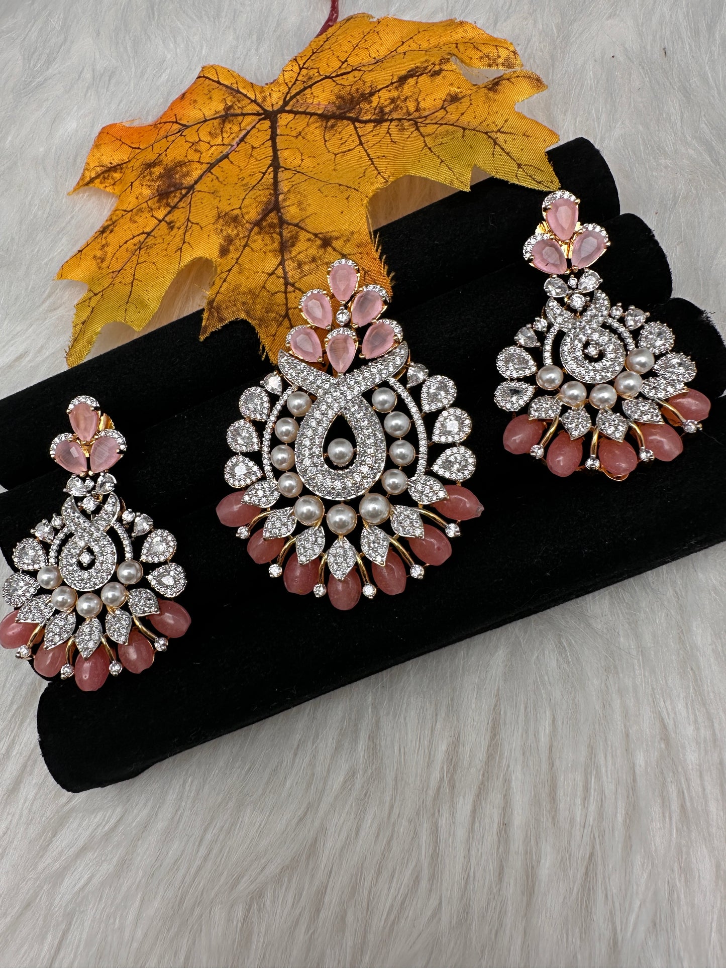 AD Color Stone Pearl Beads Pendent Set - Pink