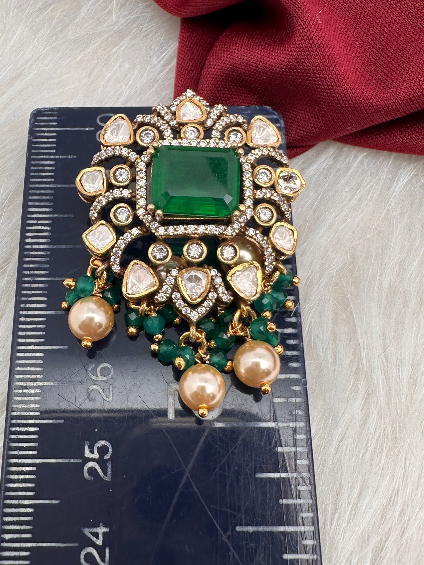 Moissanite Green 92.5 Silver Pendent Set