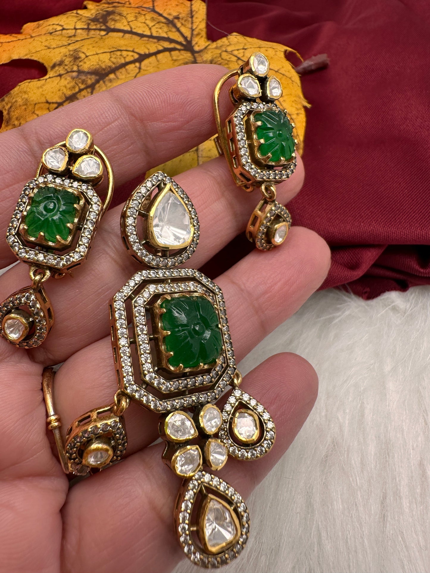 92.5 Silver Green Carved Stone Moissanite Pendent Set