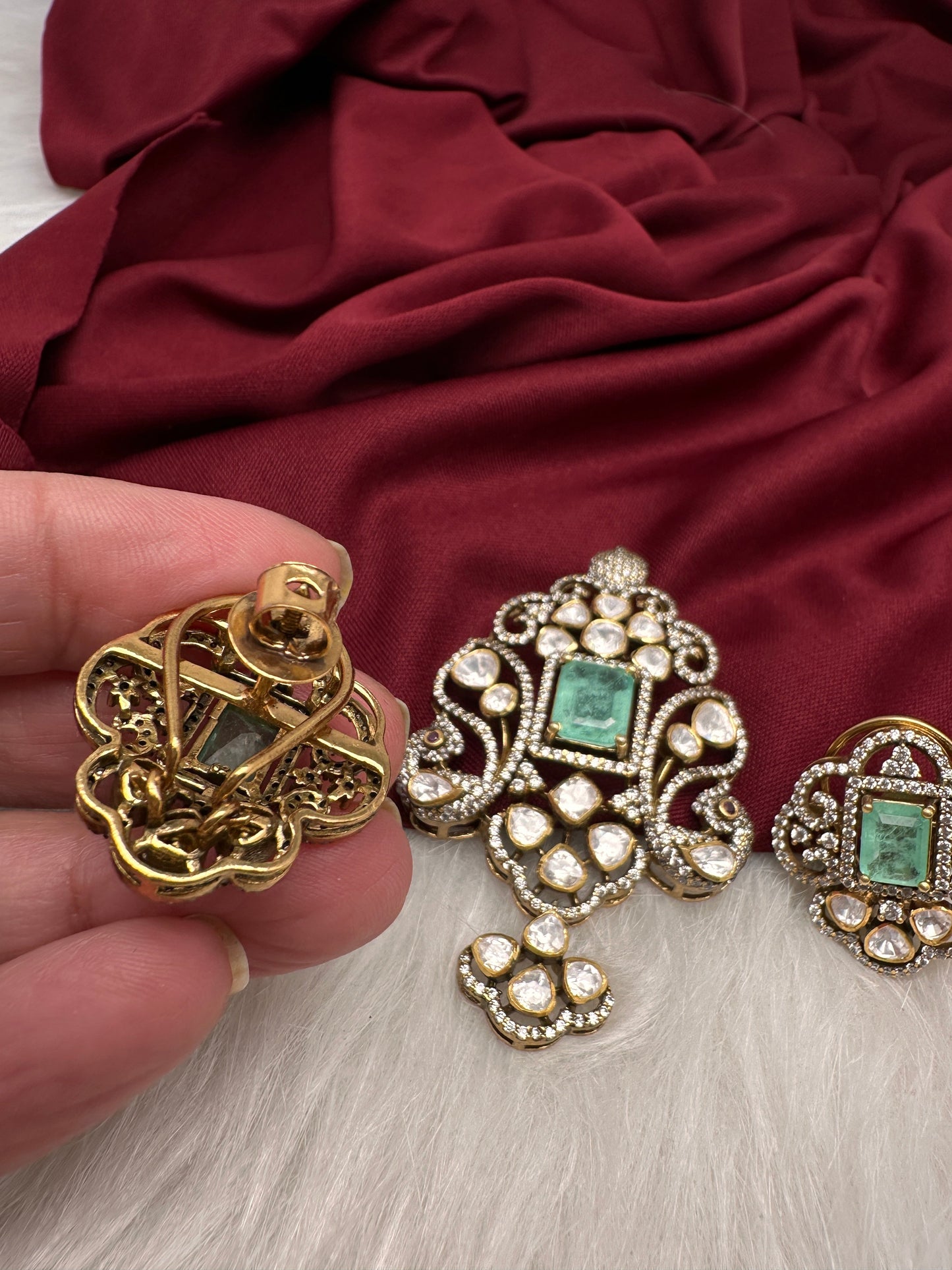 92.5 Silver Green  Moissanite Pendent Set