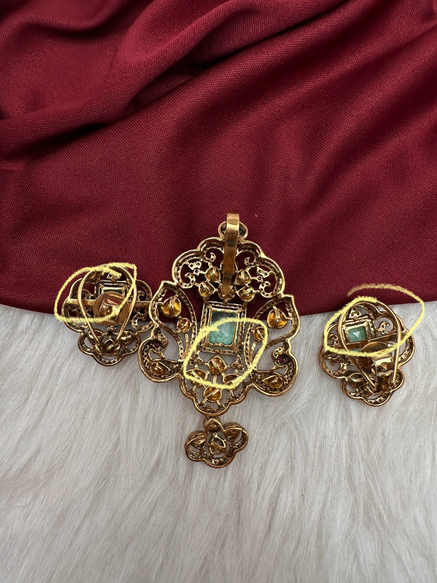 92.5 Silver Green  Moissanite Pendent Set