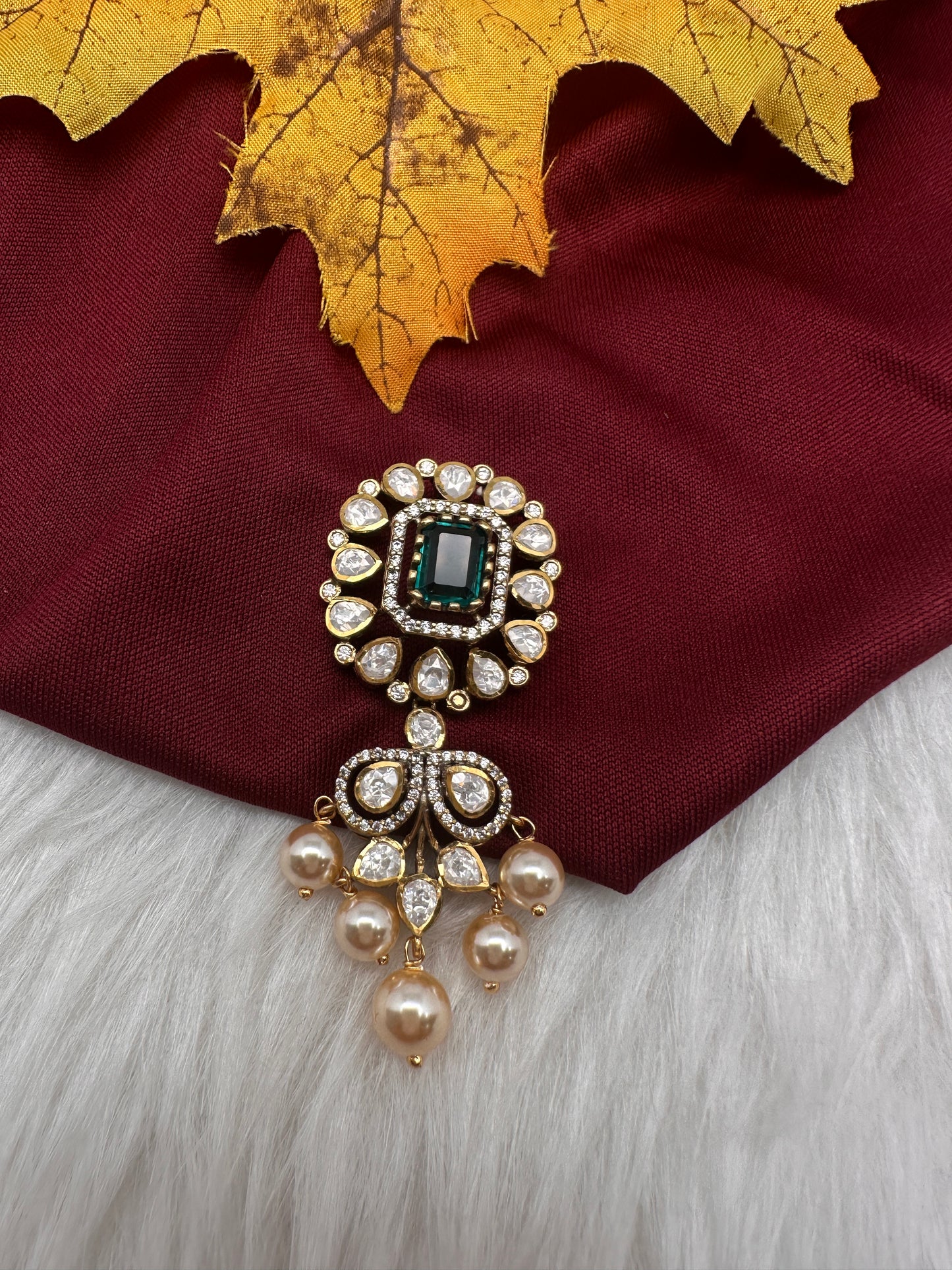 92.5 Silver Red Moissanite Green Pendent Set - 