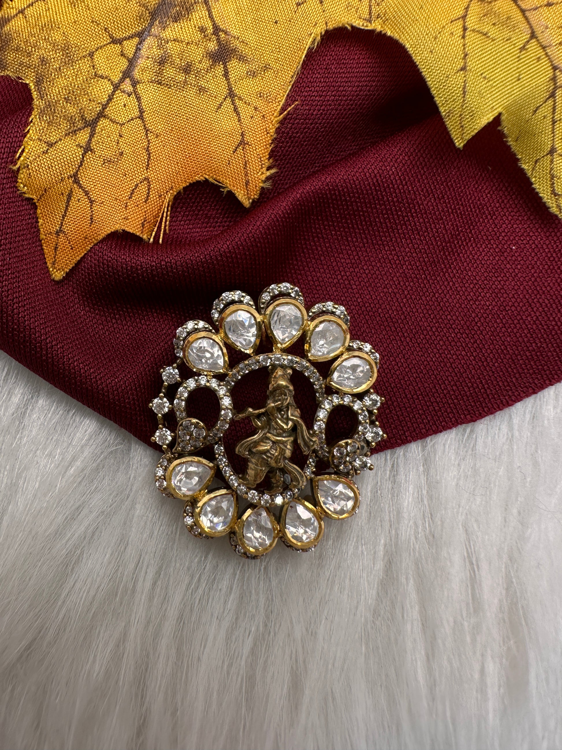 92.5 Silver Nakshi Krishna Pendent - 