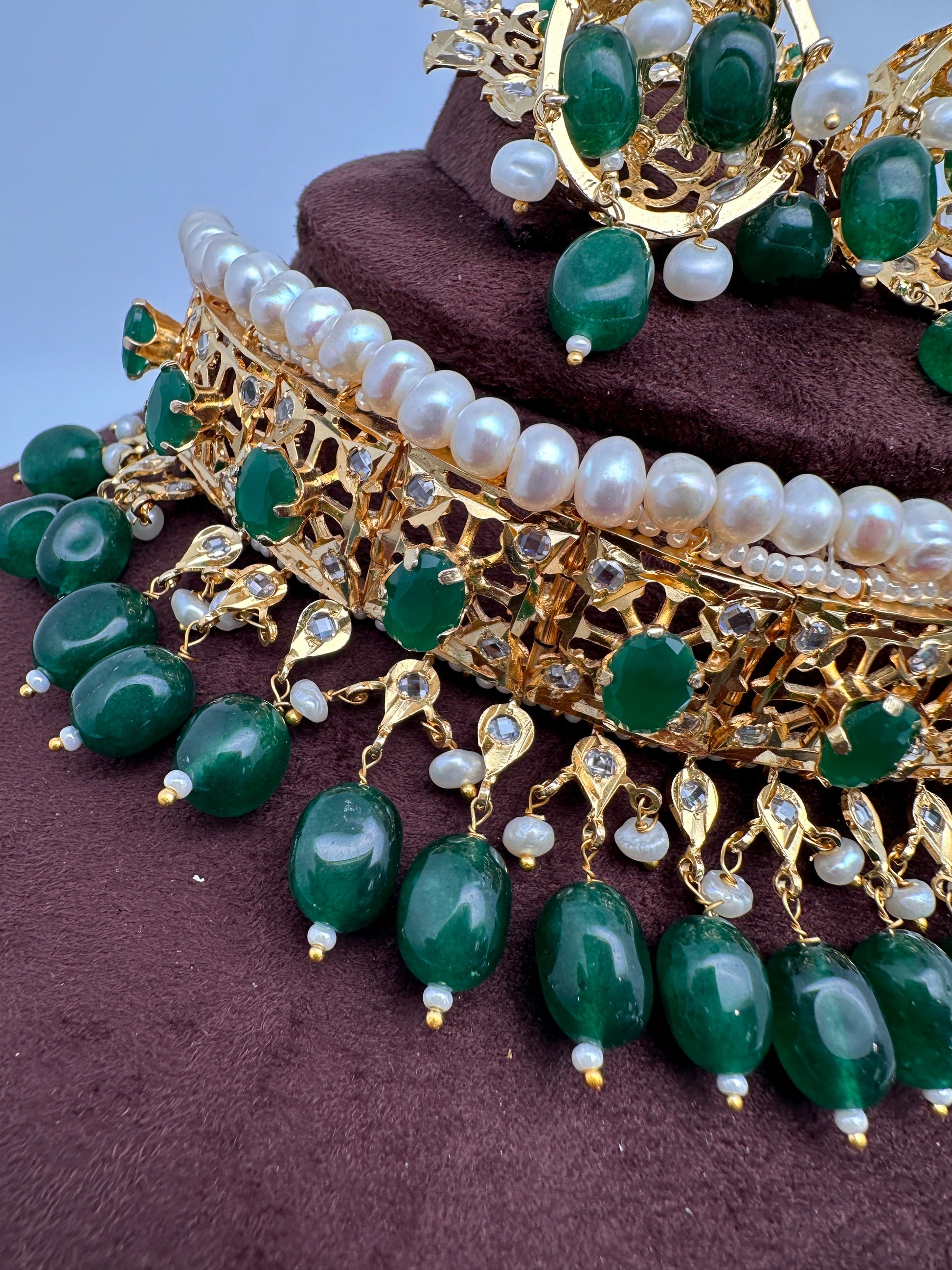 Color Stone Hyderabadi Jadau Real Freshwater Pearls Choker - Green