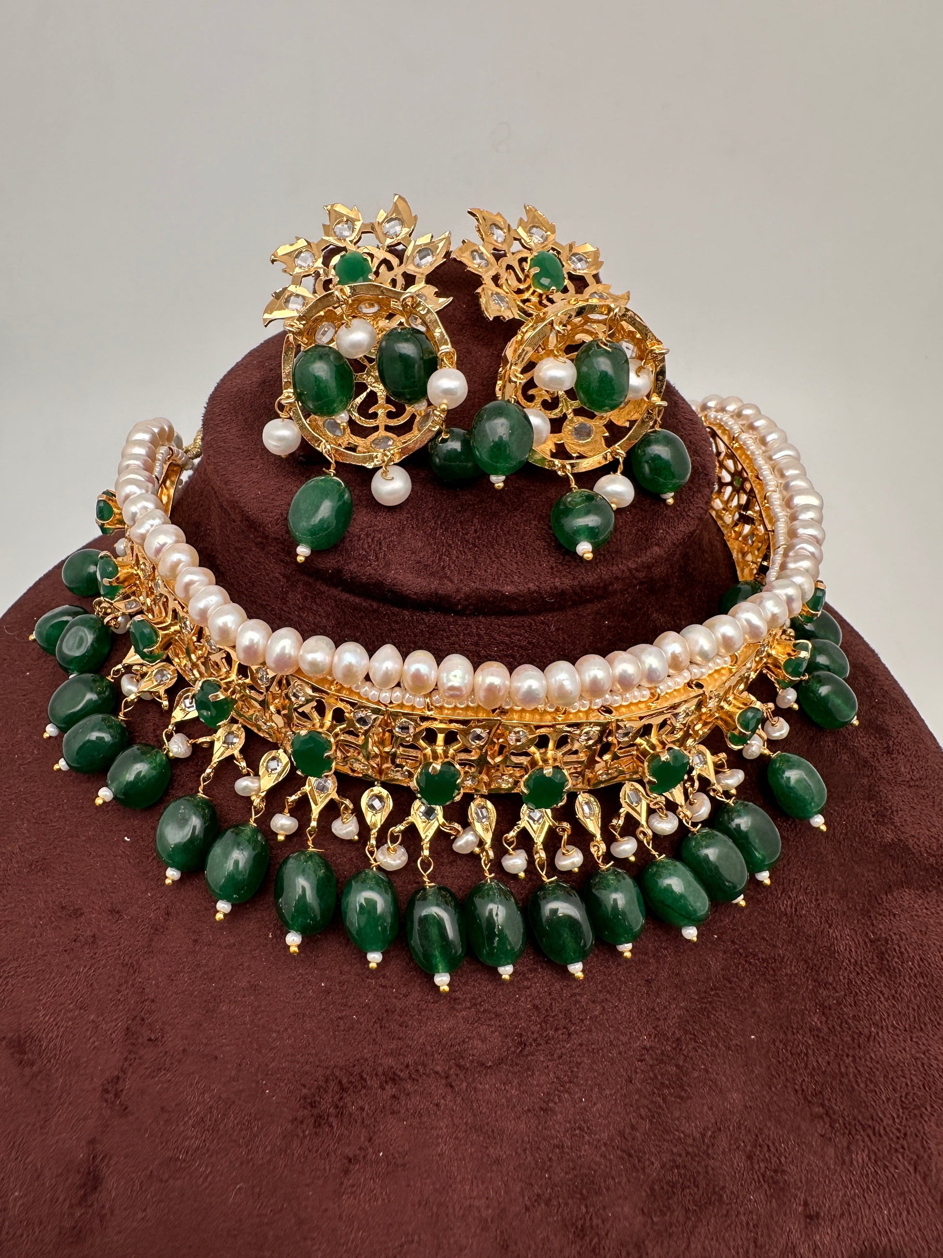Color Stone Hyderabadi Jadau Real Freshwater Pearls Choker - Green