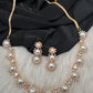 Elegant Shell Pearl Necklace - Gold