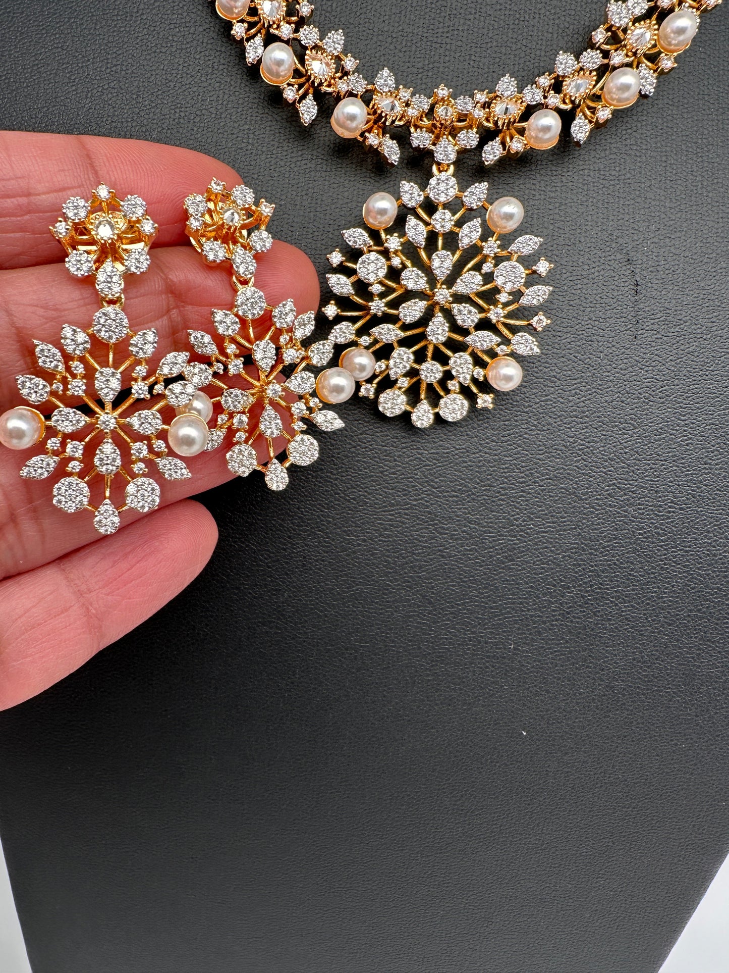 Gold Pearl Necklace