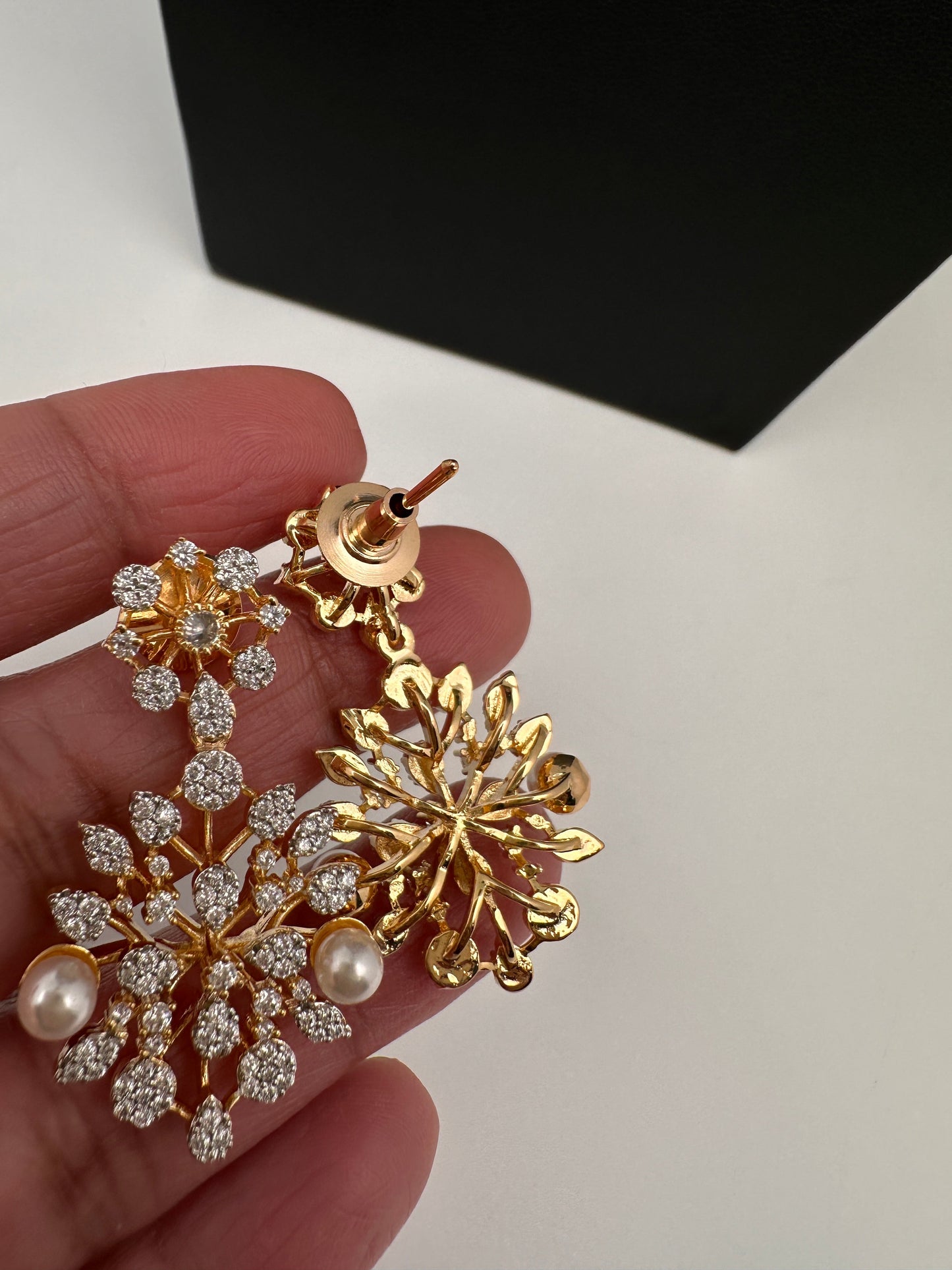 Gold Pearl Necklace