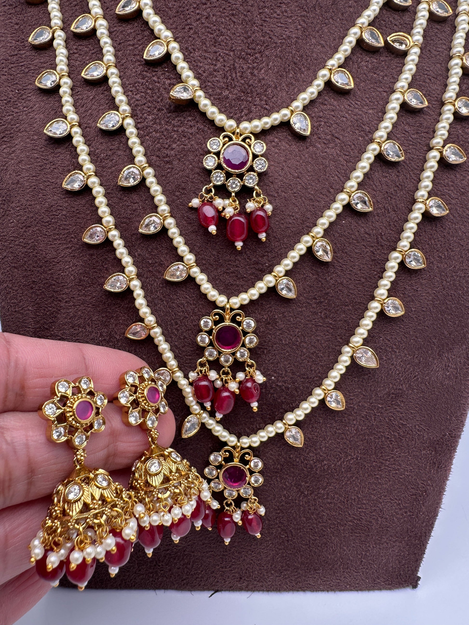 Teen Lada Multi Layer Pearl Necklace - Red