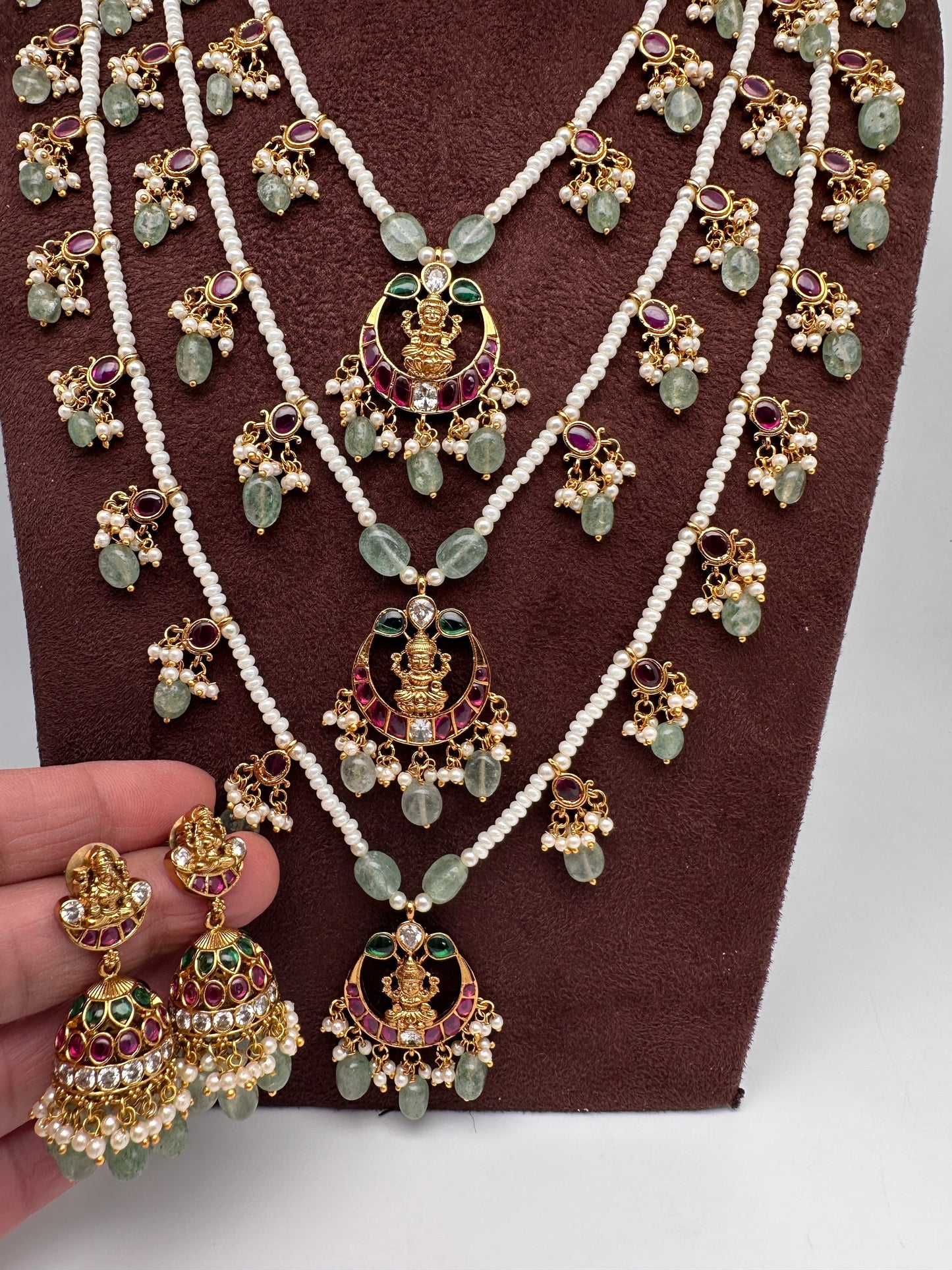 Goddess Lakshmi Teen Lada Multi Layer Pearl Necklace