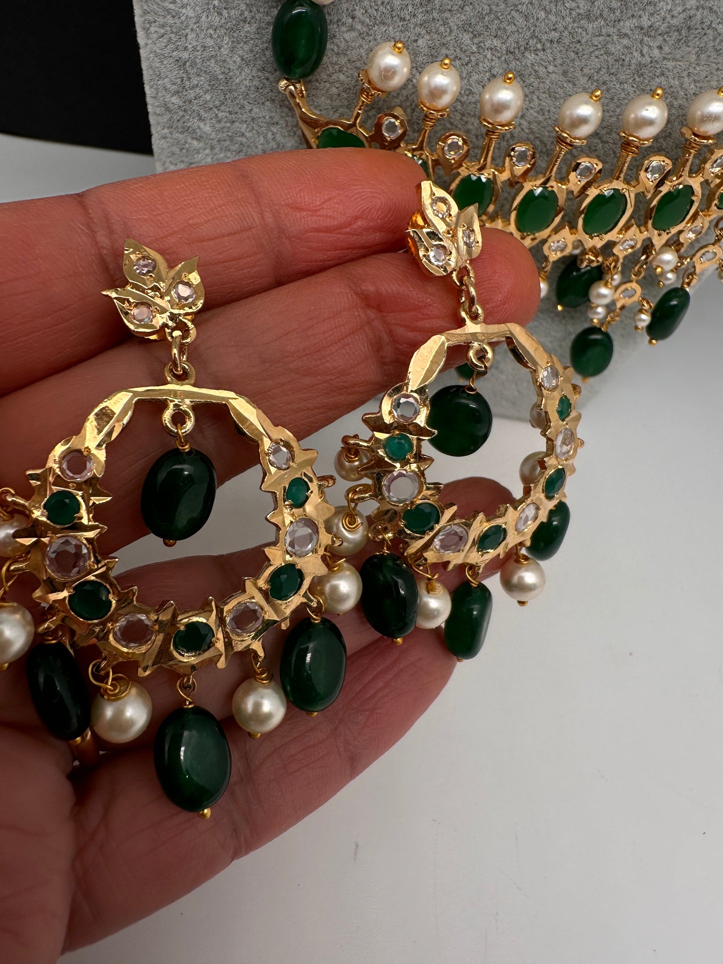 Green Tirmani Pearl Necklace