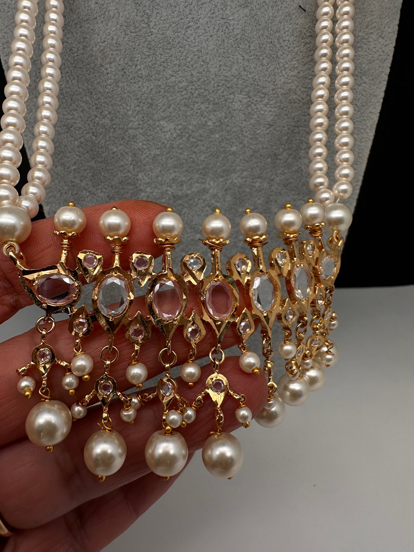 Clear Tirmani Pearl Necklace