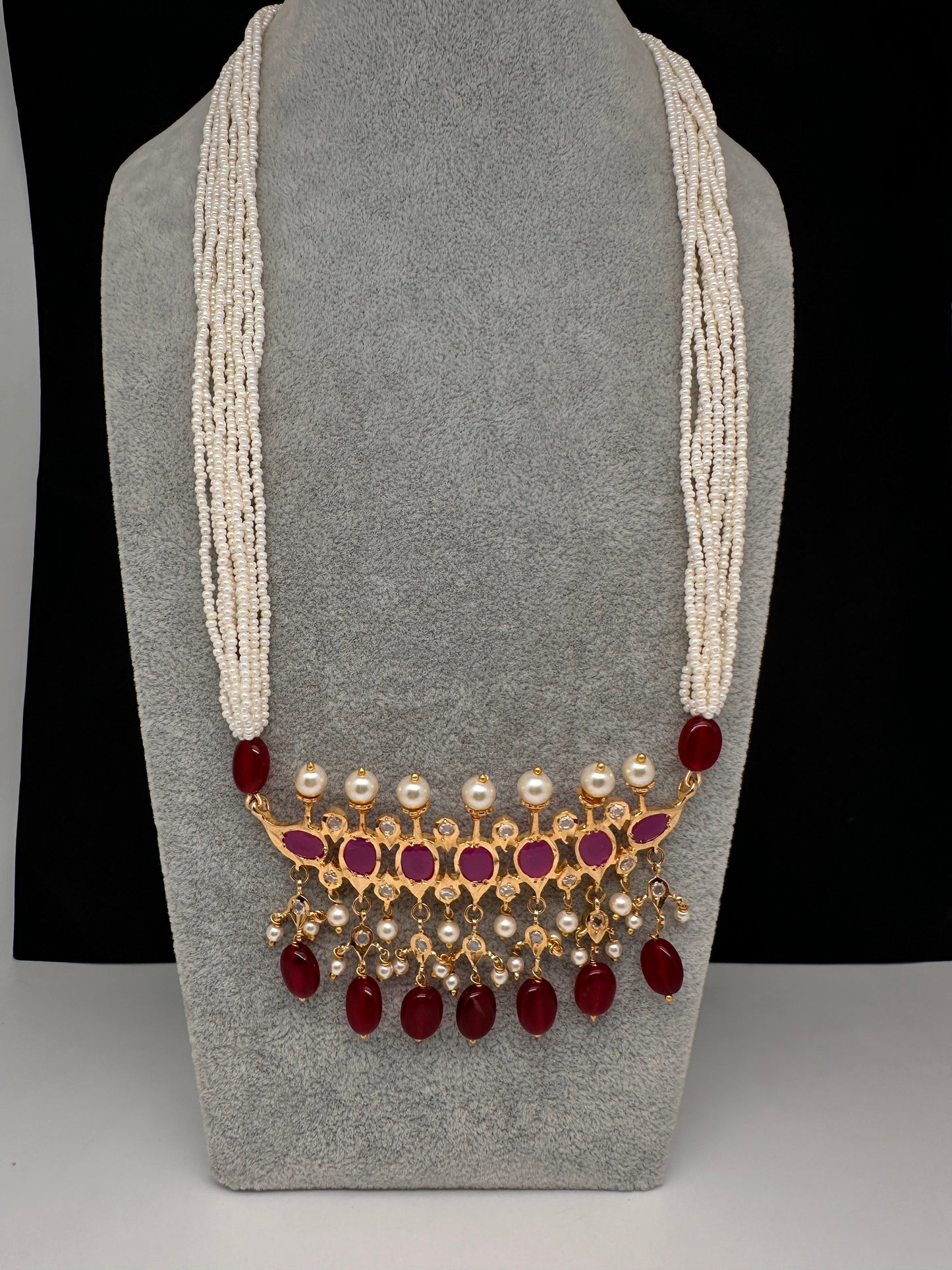 Red Tirmani Pearl Necklace