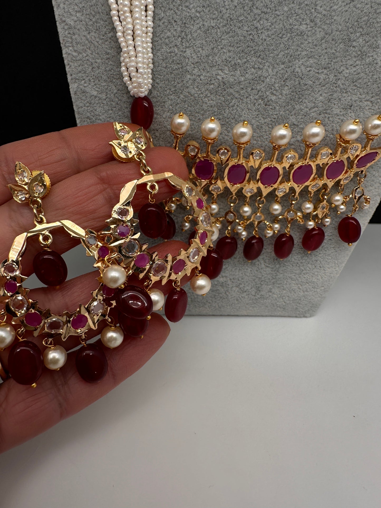 Red Tirmani Pearl Necklace