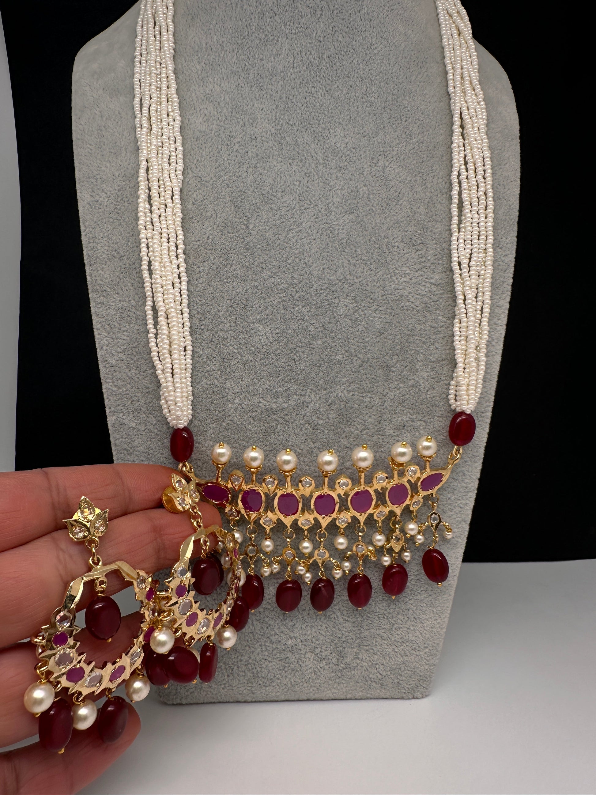 Red Tirmani Pearl Necklace