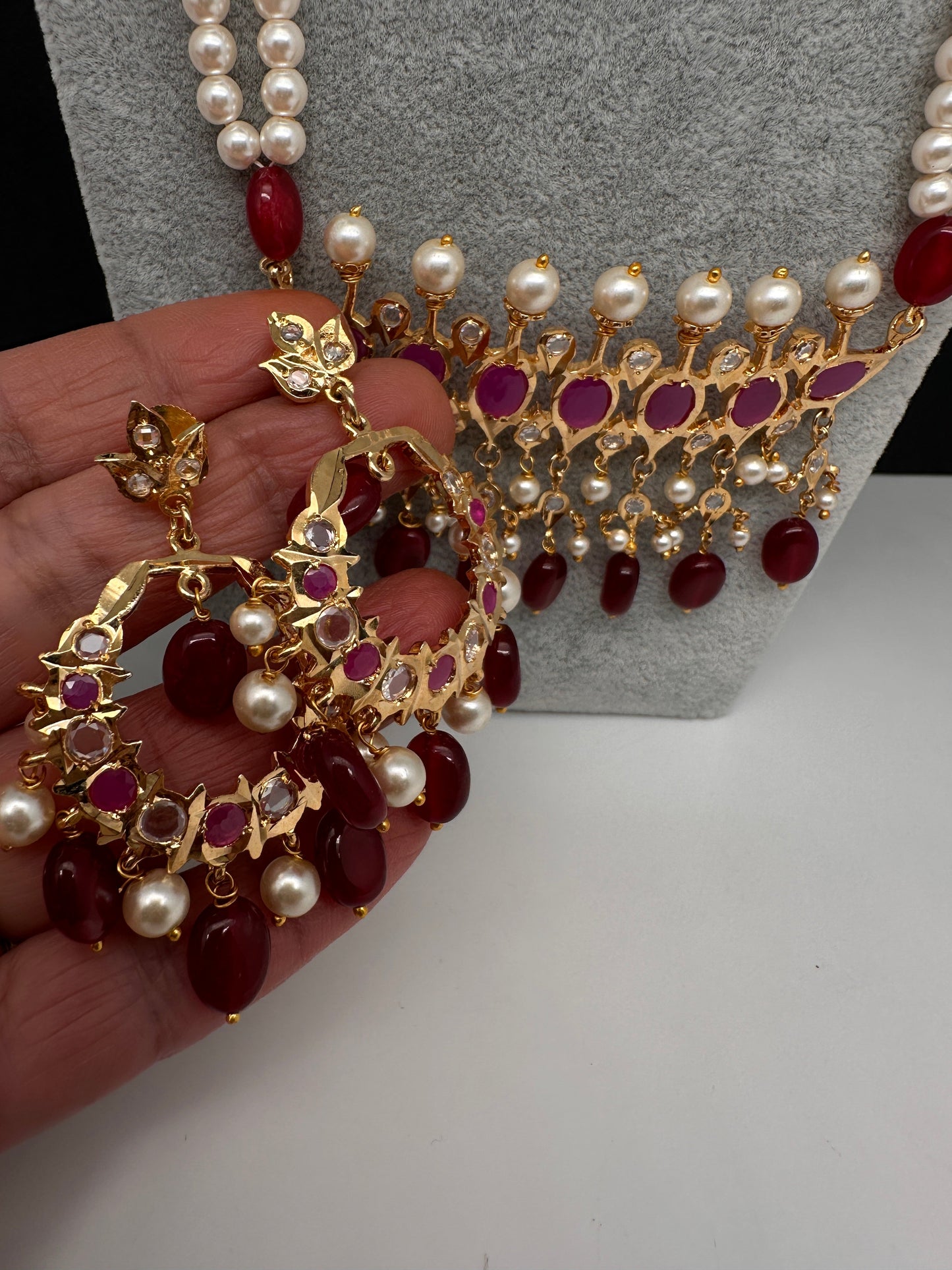 Red Tirmani Pearl Necklace
