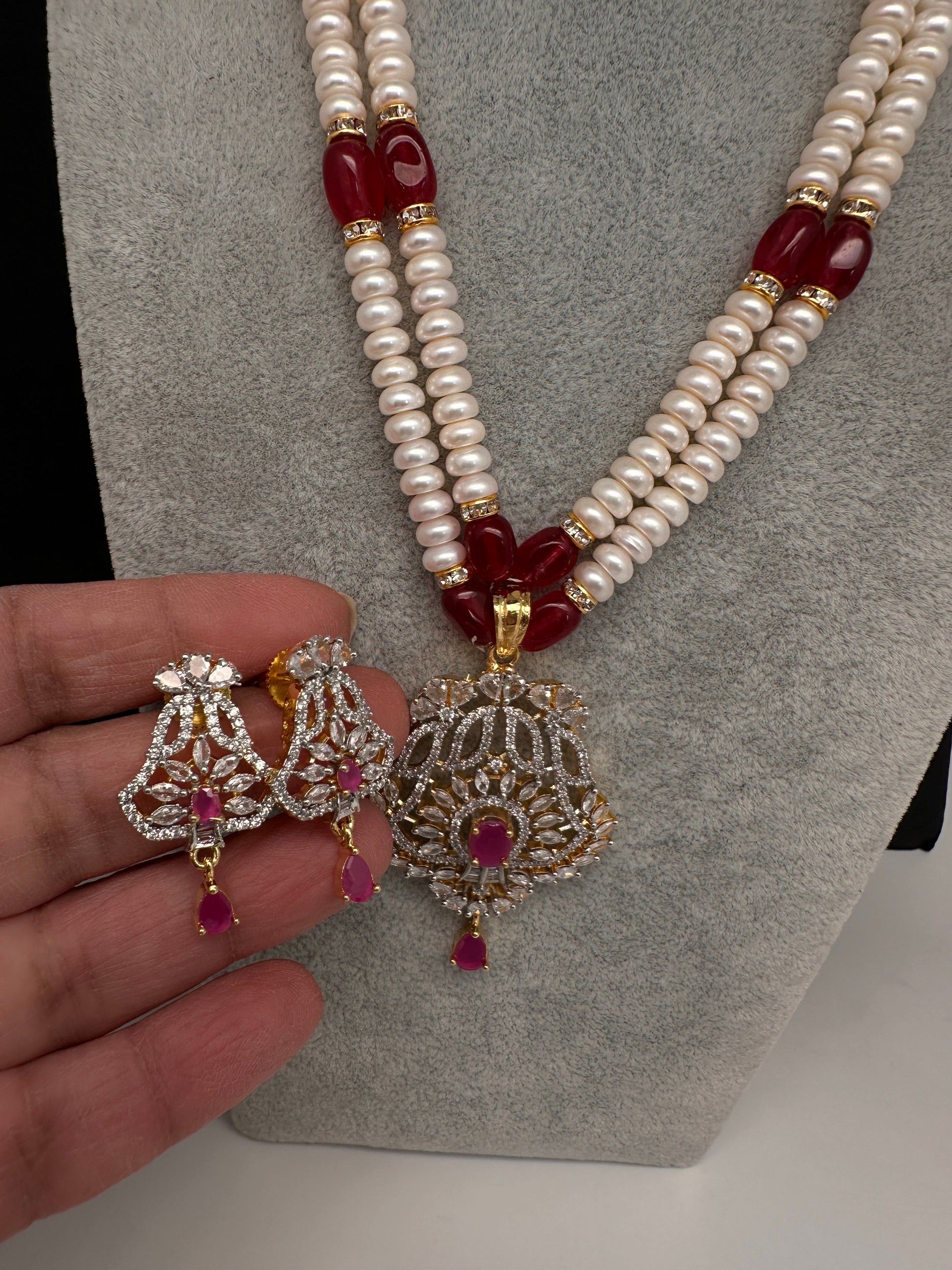 Real Fresh Water Pearls Color Stone Necklace - Red