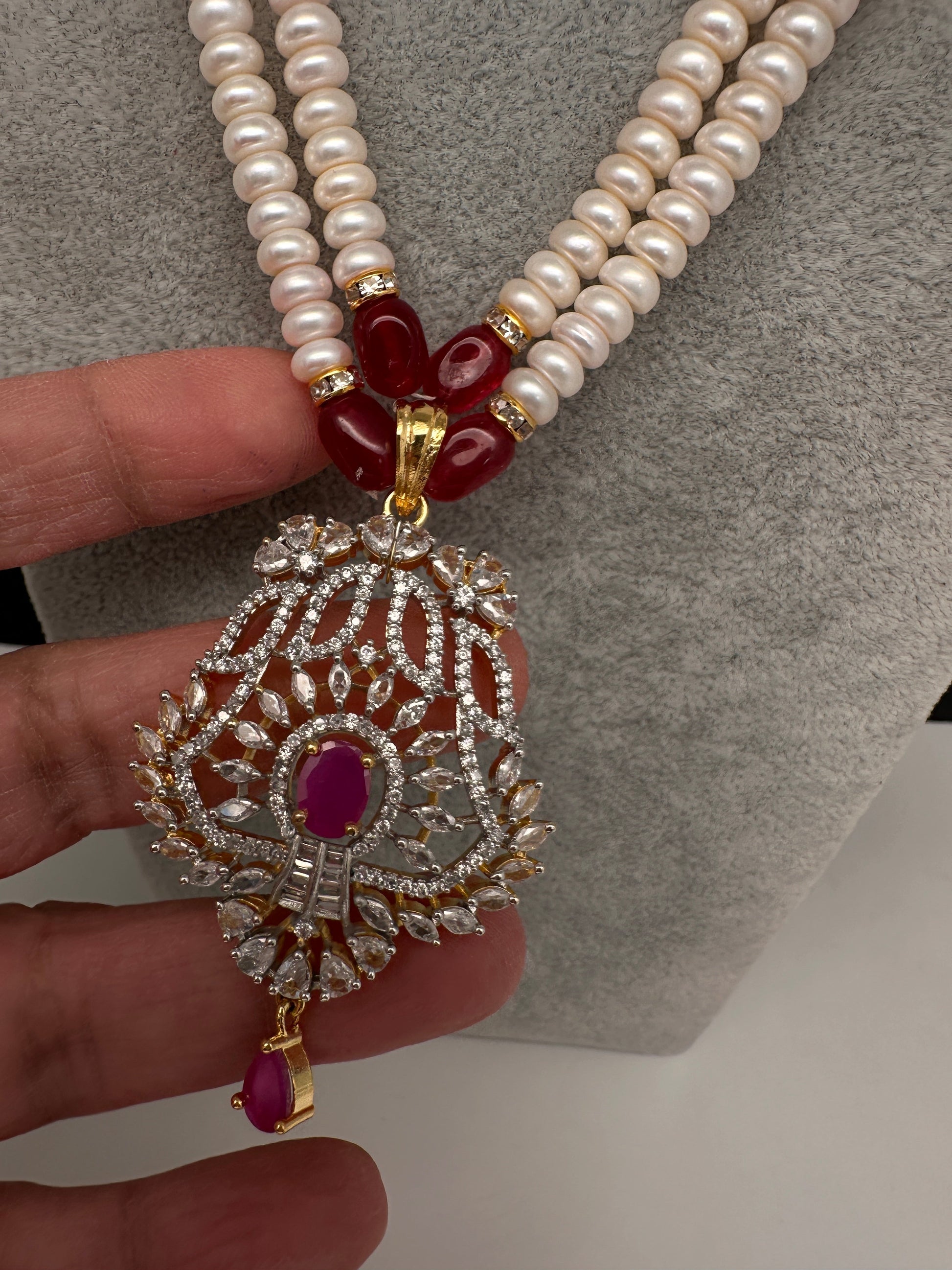 Real Fresh Water Pearls Color Stone Necklace - Red