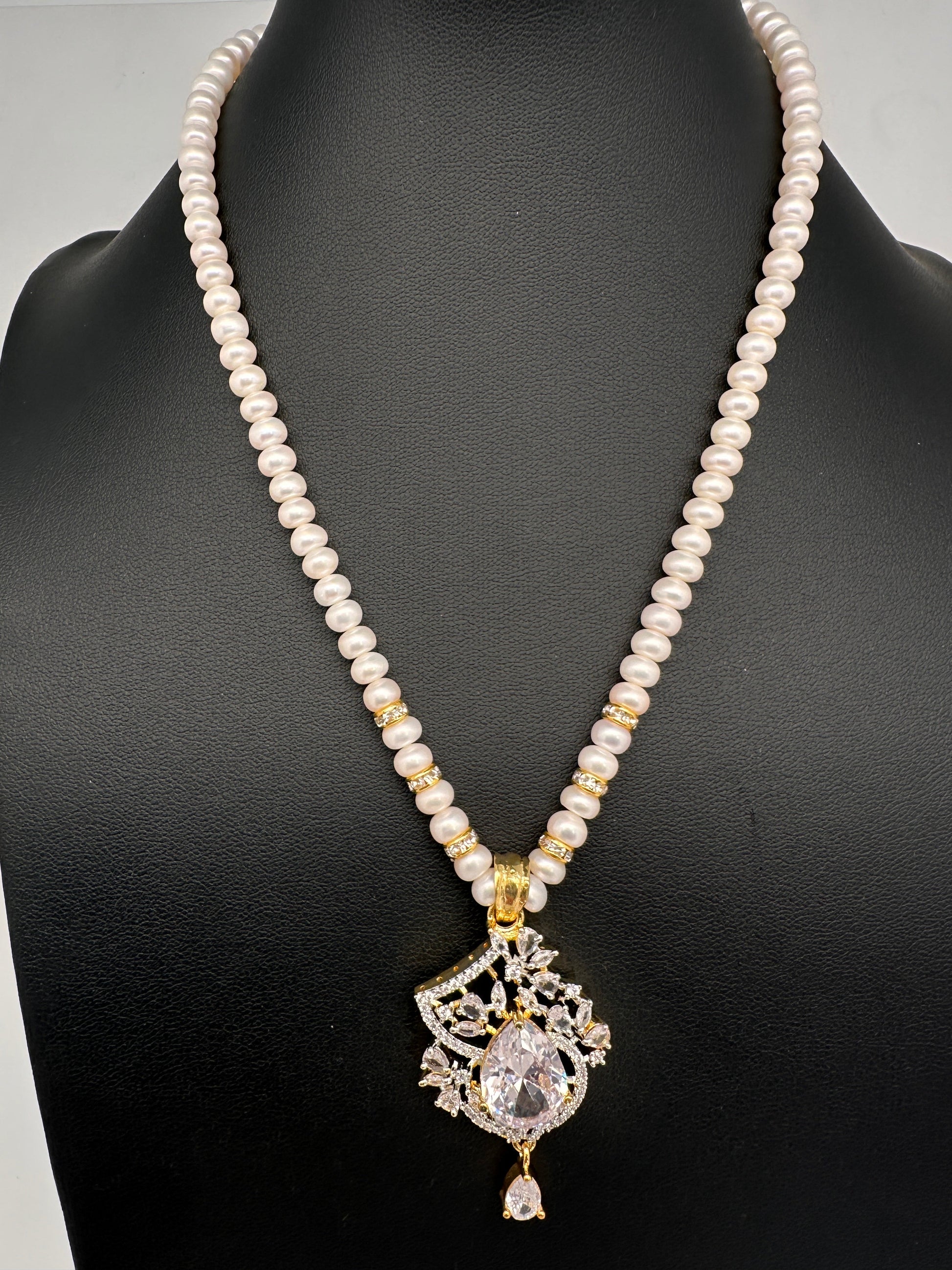 Real Fresh Water Pearls Single Line Clear Stone Necklace - 