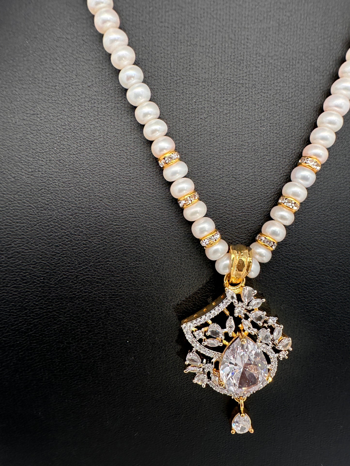 Real Fresh Water Pearls Single Line Clear Stone Necklace - 