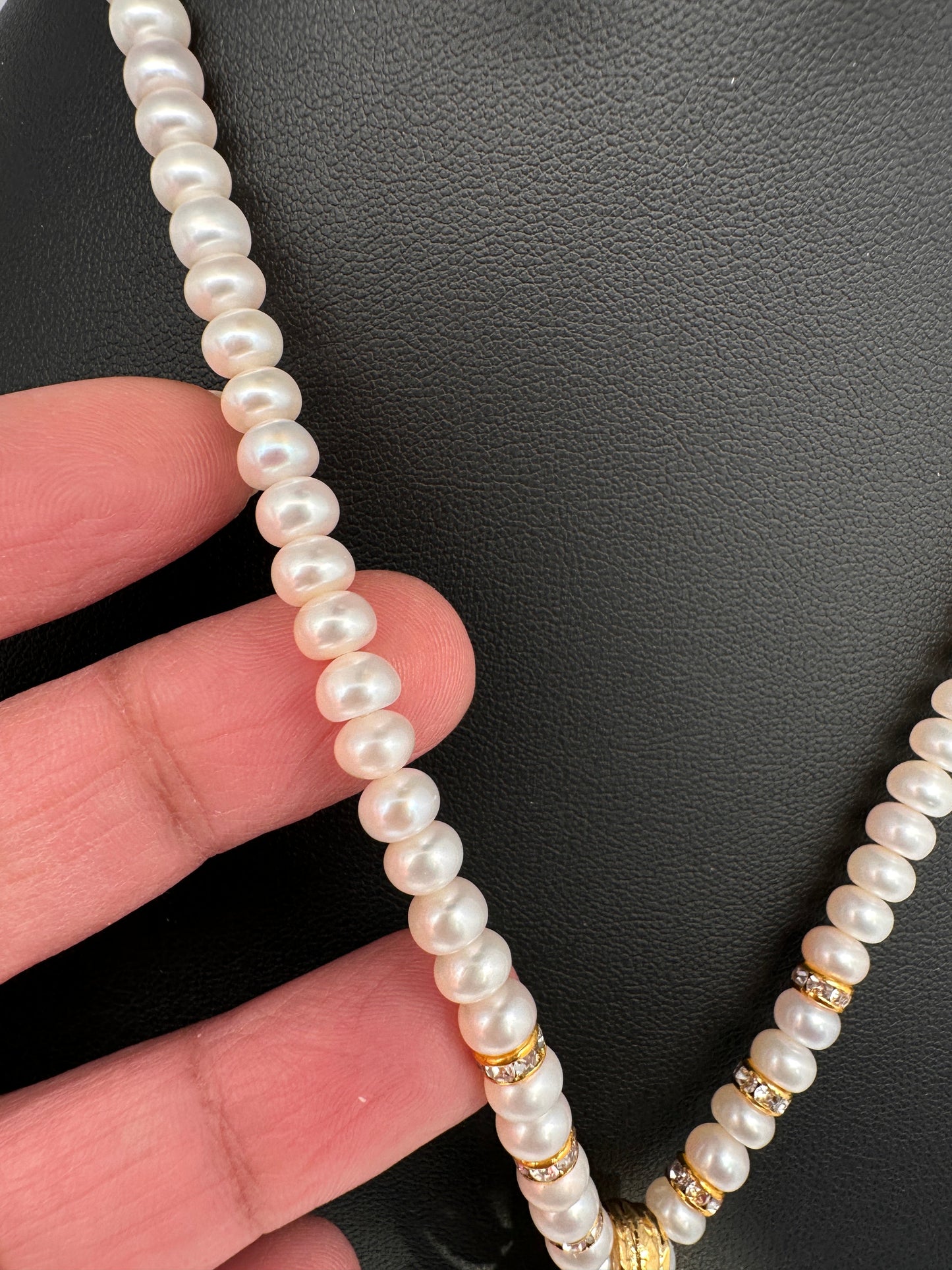 Real Fresh Water Pearls Single Line Clear Stone Necklace - 