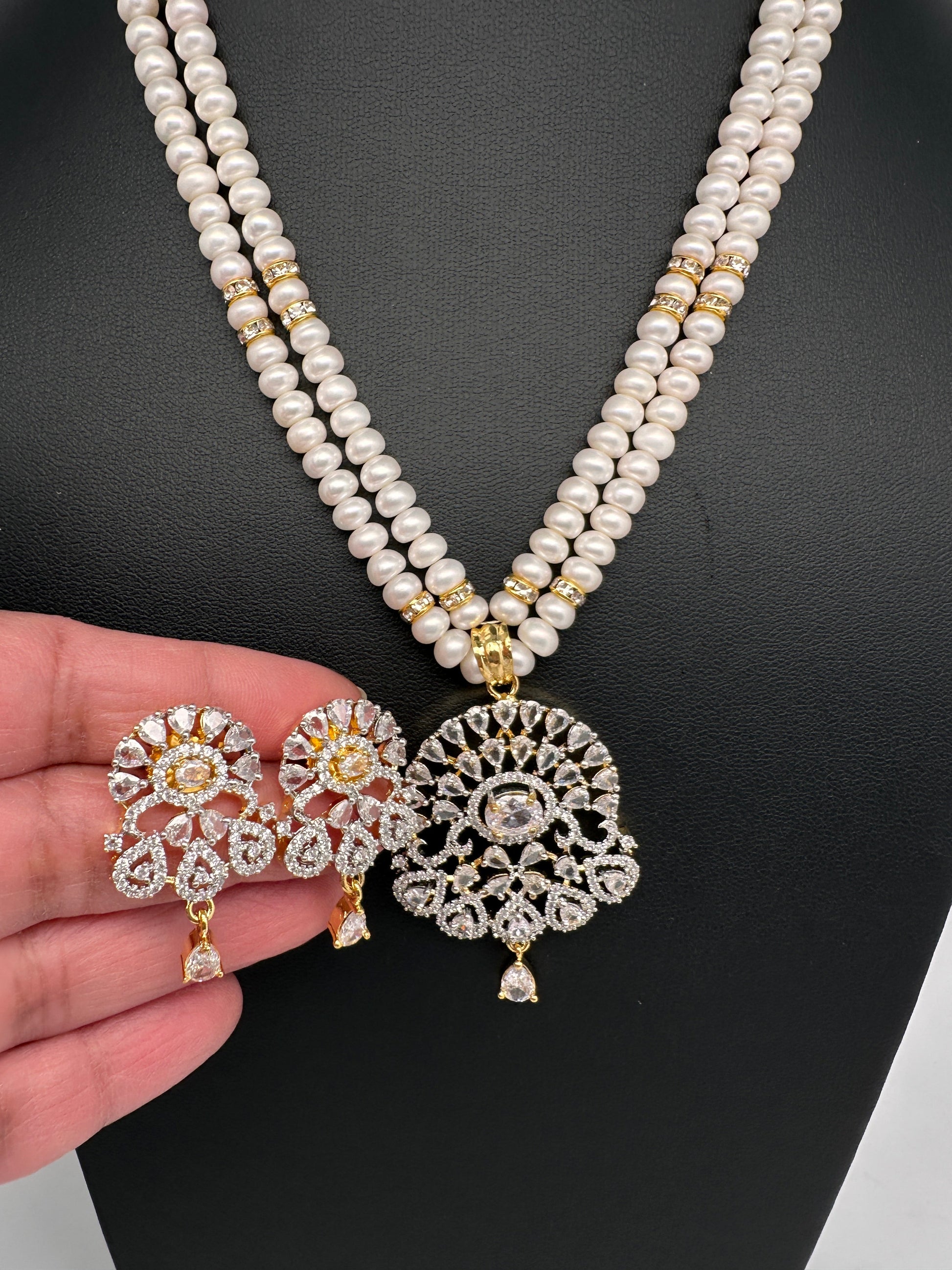 Real Fresh Water Pearls Clear Stone Silver Finish Necklace - Clear