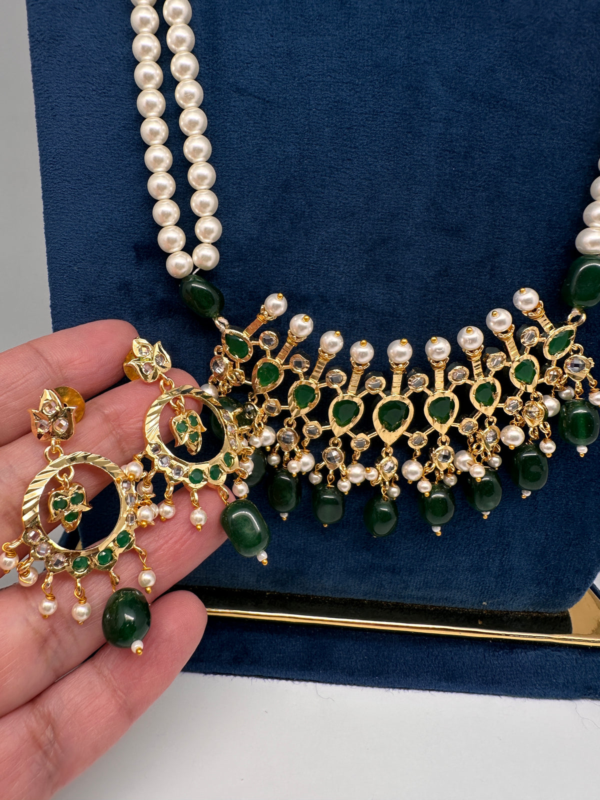 Tirmani Pearl Necklace With Chandballi Earrings - Green