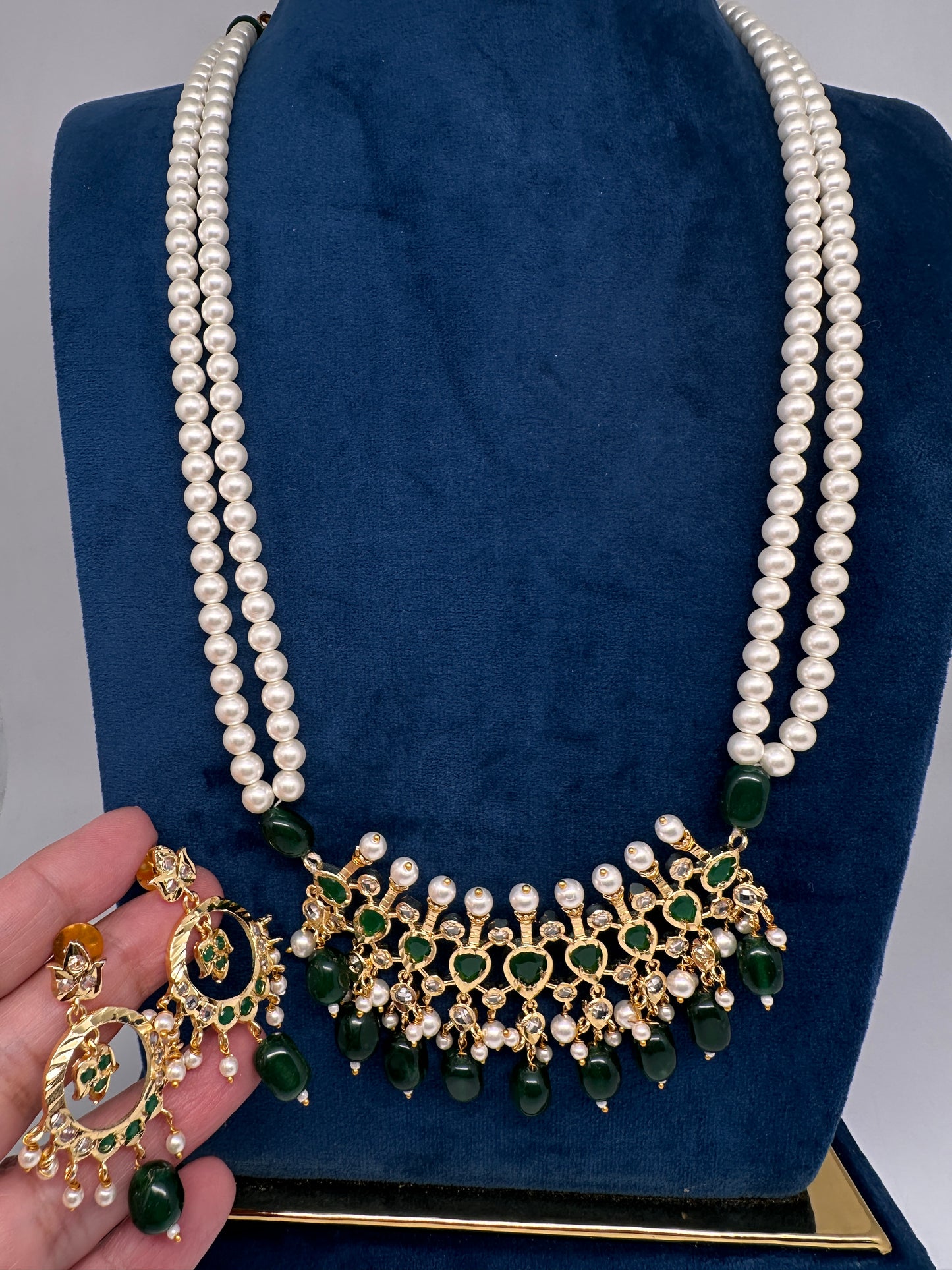 Tirmani Pearl Necklace With Chandballi Earrings - Green