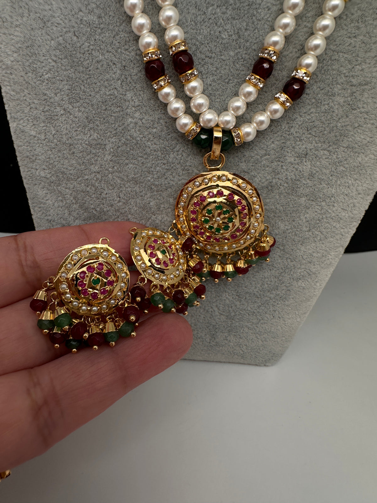Hyderabadi Jadau Multi Color Pendent Pearls Short Necklace - 