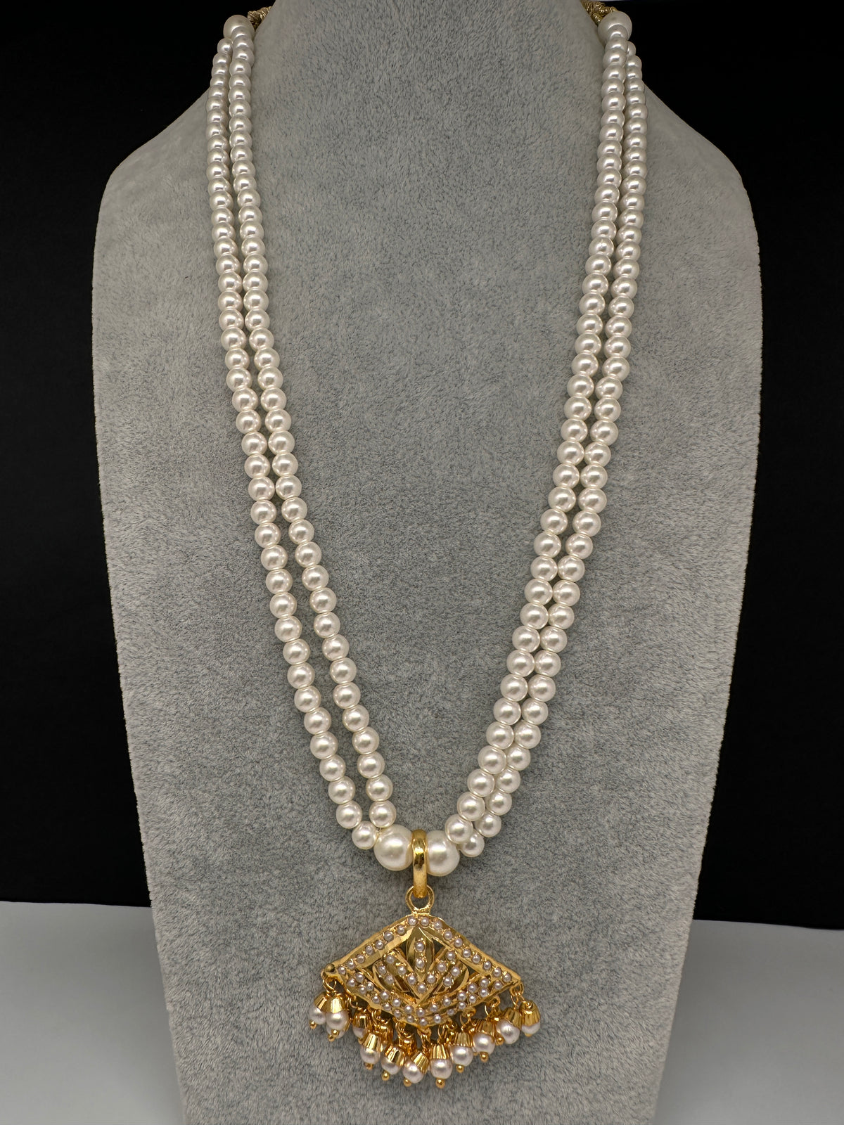 Hyderabadi Jadau Pendent Pearls Short Necklace - 