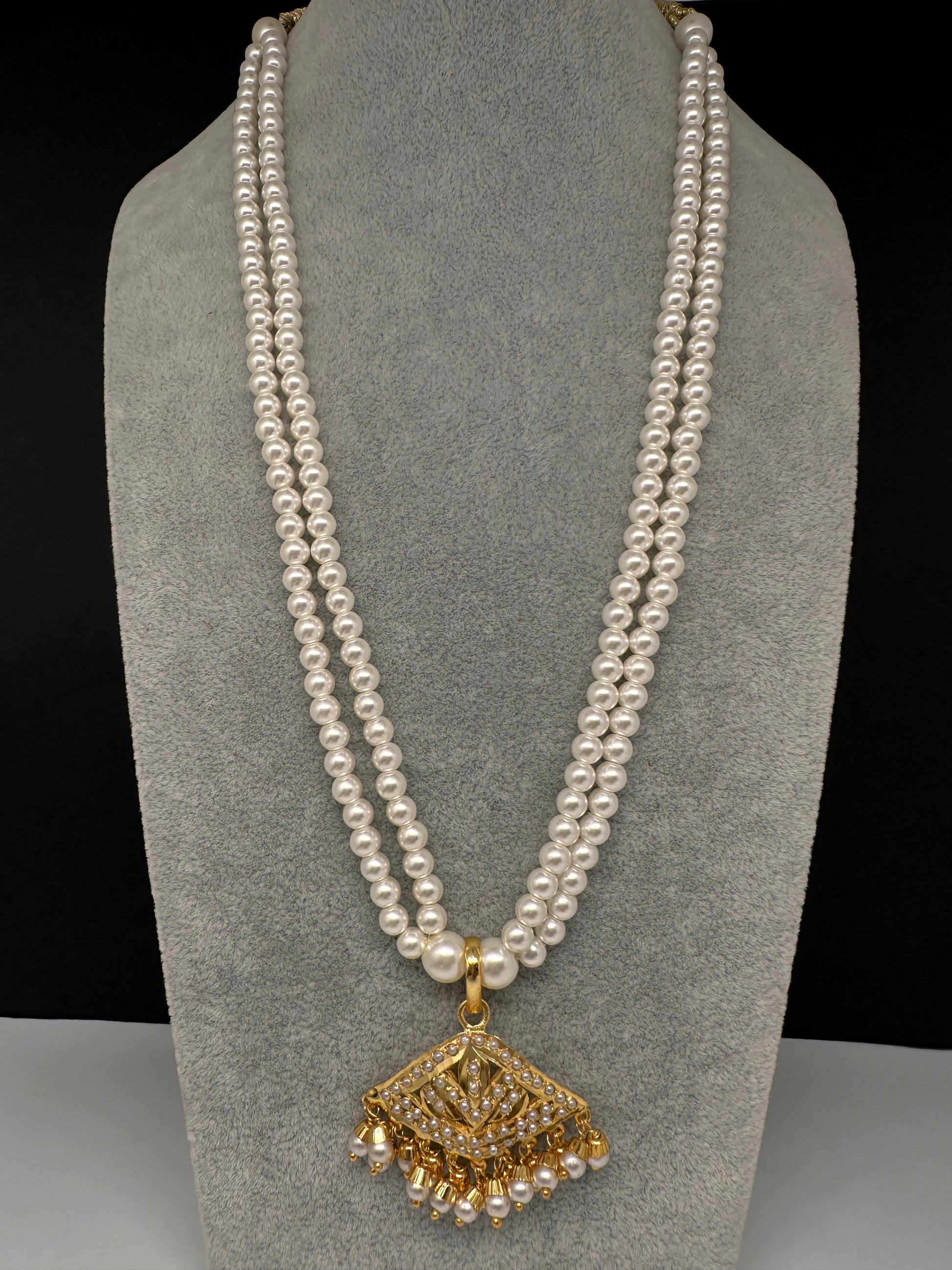 Hyderabadi Jadau Pendent Pearls Short Necklace - 