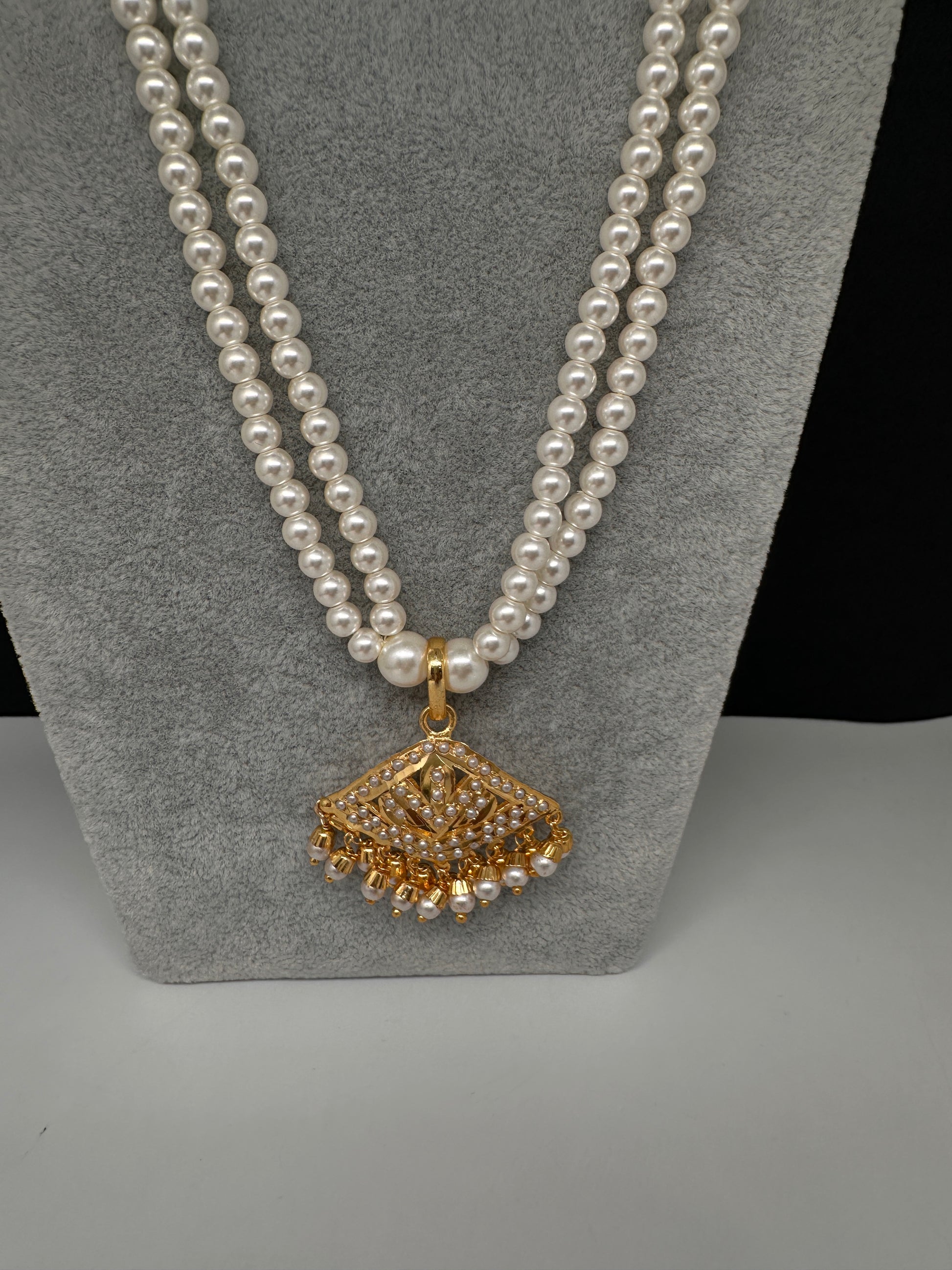 Hyderabadi Jadau Pendent Pearls Short Necklace - 