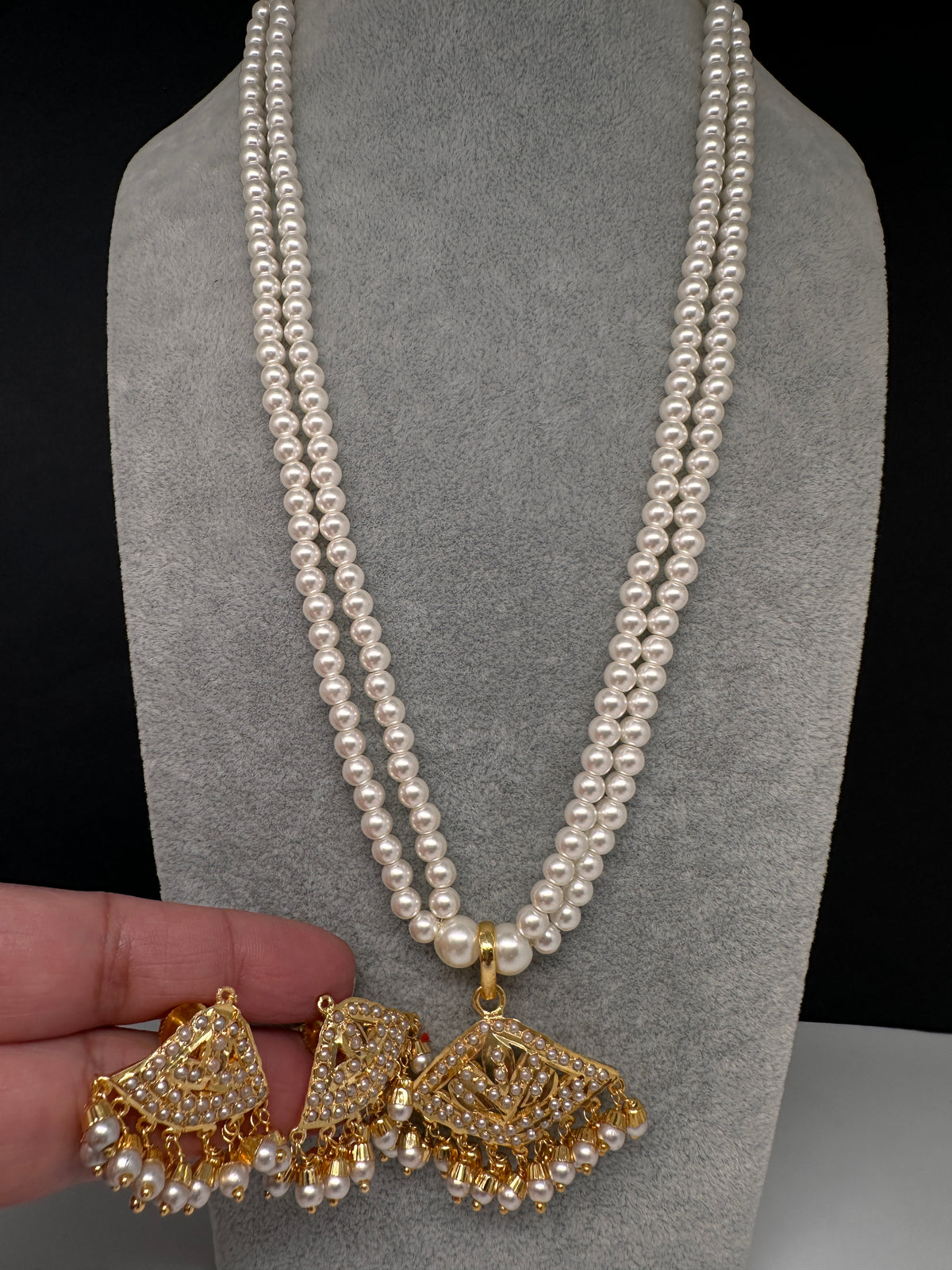 Hyderabadi Jadau Pendent Pearls Short Necklace - 