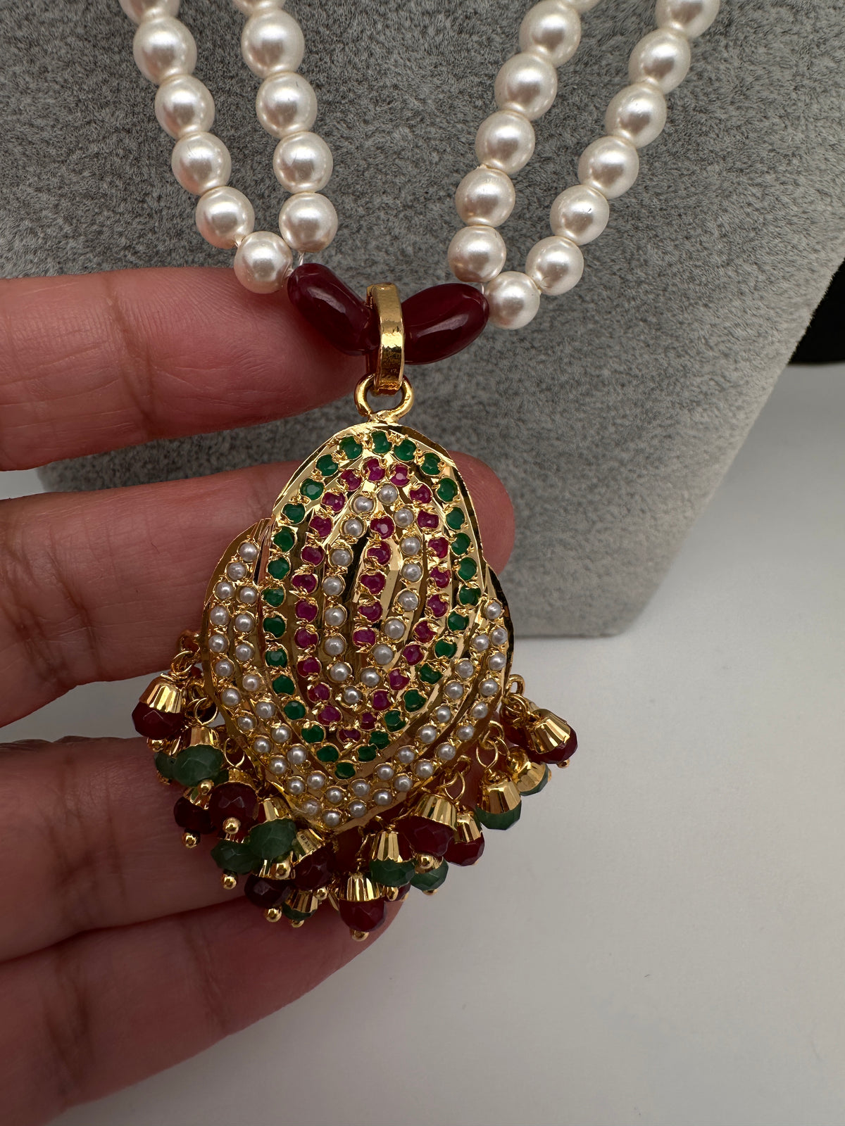 Hyderabadi Jadau Multi Stone Nizami Pendent Pearls Short Necklace - 