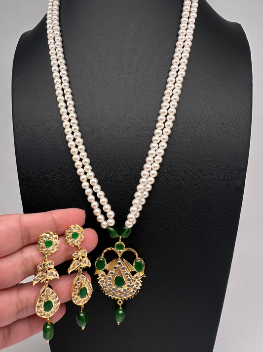 Hyderabadi Jadau Polki Jugni in Shell Pearls Short Necklace - Green