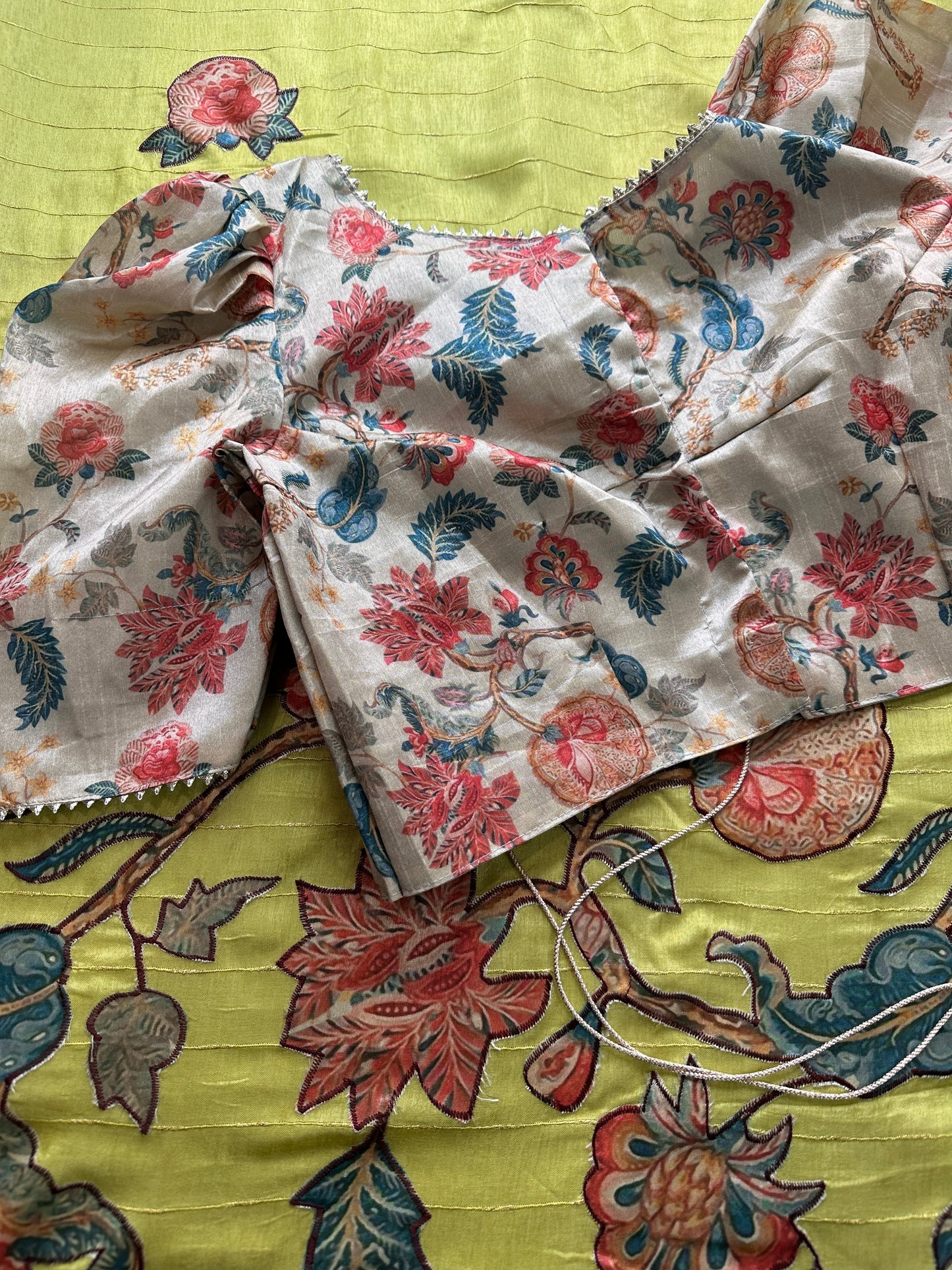 Kalamkari Patch Semi Crepe Green Saree comes with 2 Blouses