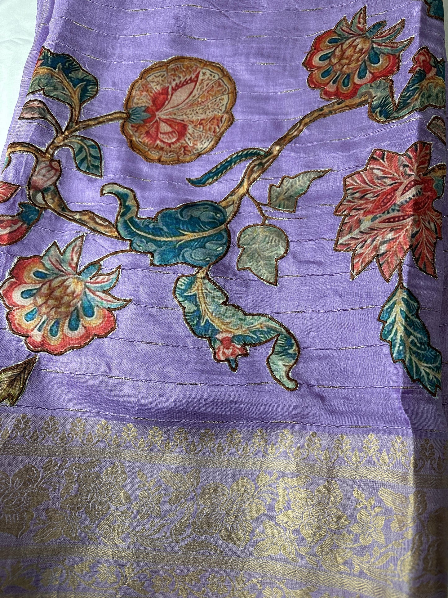 Kalamkari Patch Semi Crepe Purple Saree comes with 2 Blouses