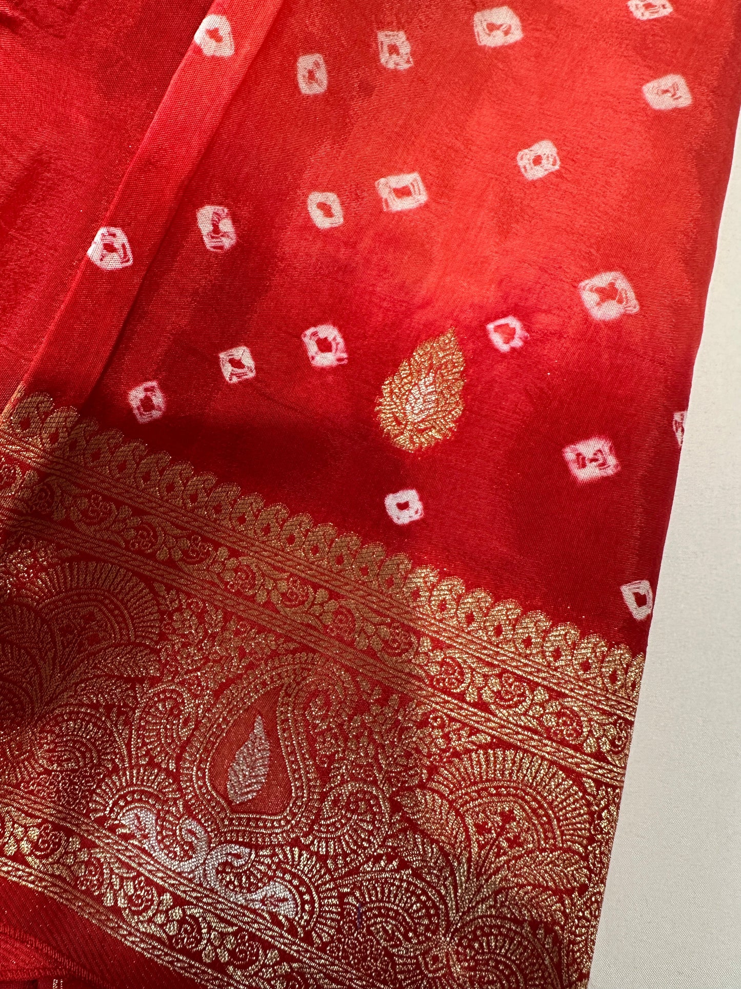 Pink Badhani Saree with Khadi Border