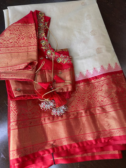 Pure Pattu Gadwal Cream Red Saree