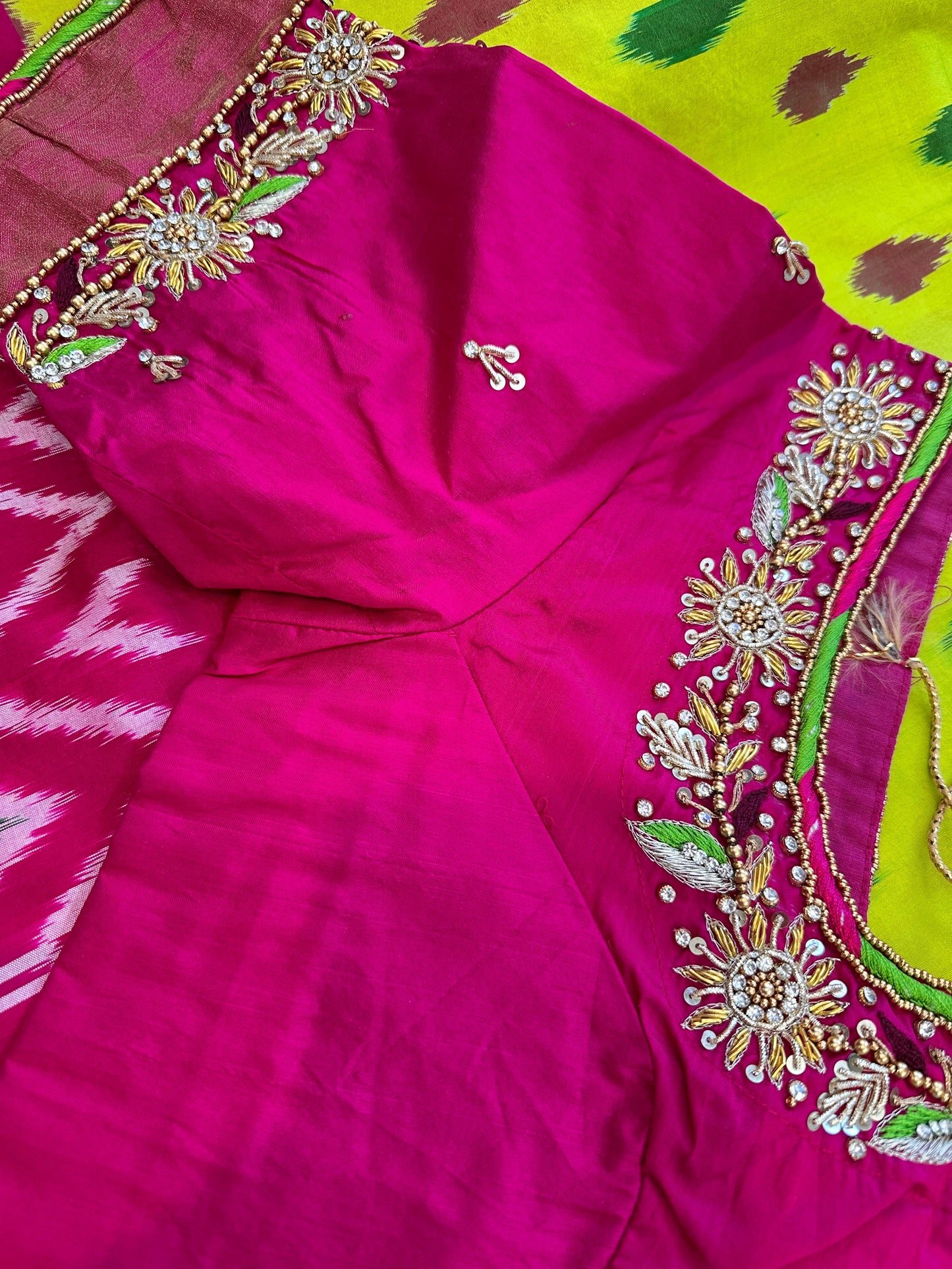 Pochampally Ikkat Pure Silk Mark Certified Saree