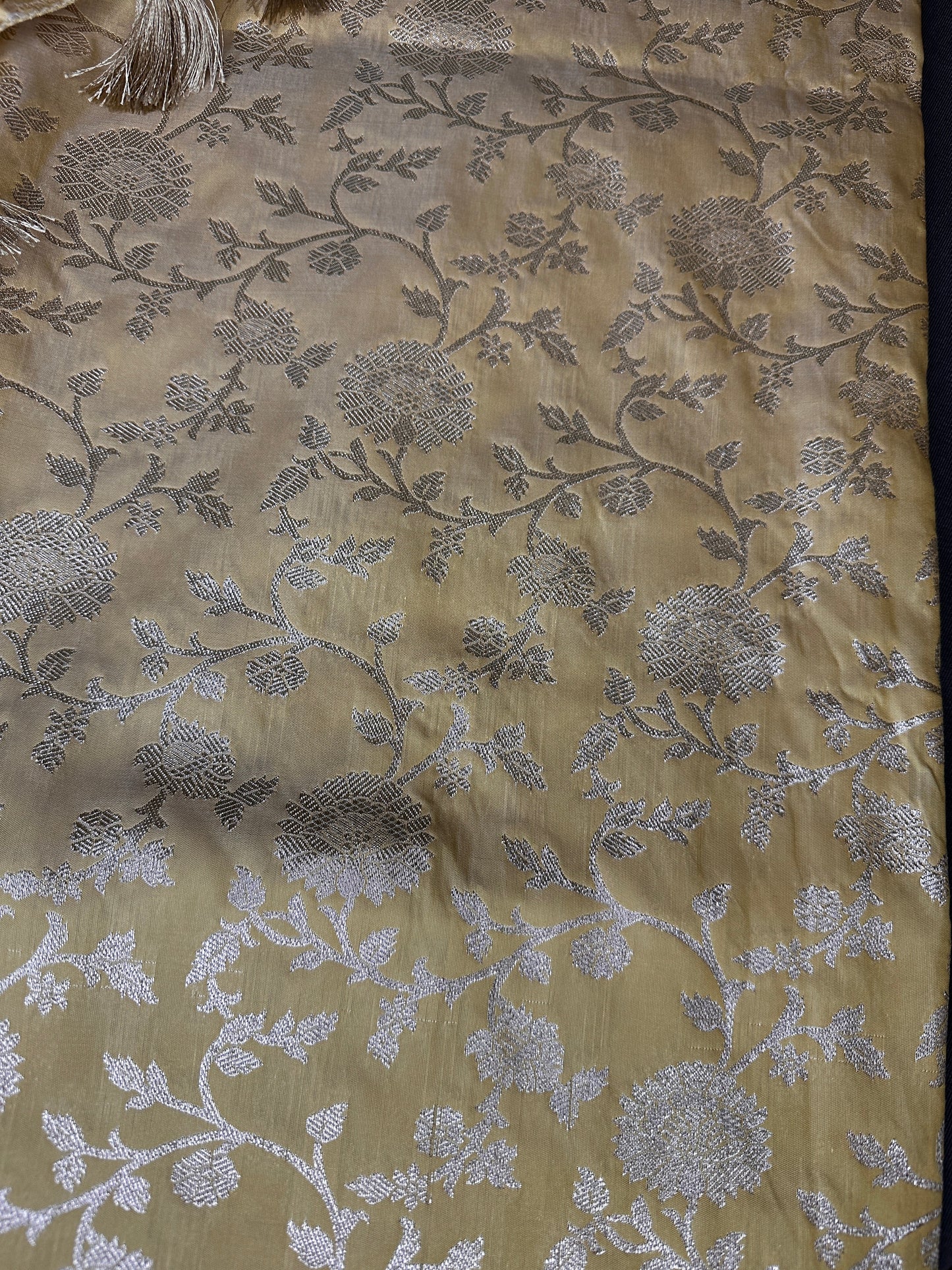 Creamish Yellow Semi Banarsee Silk Saree