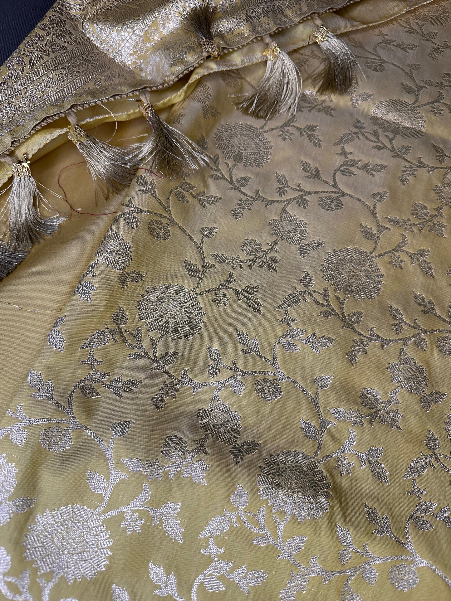 Creamish Yellow Semi Banarsee Silk Saree