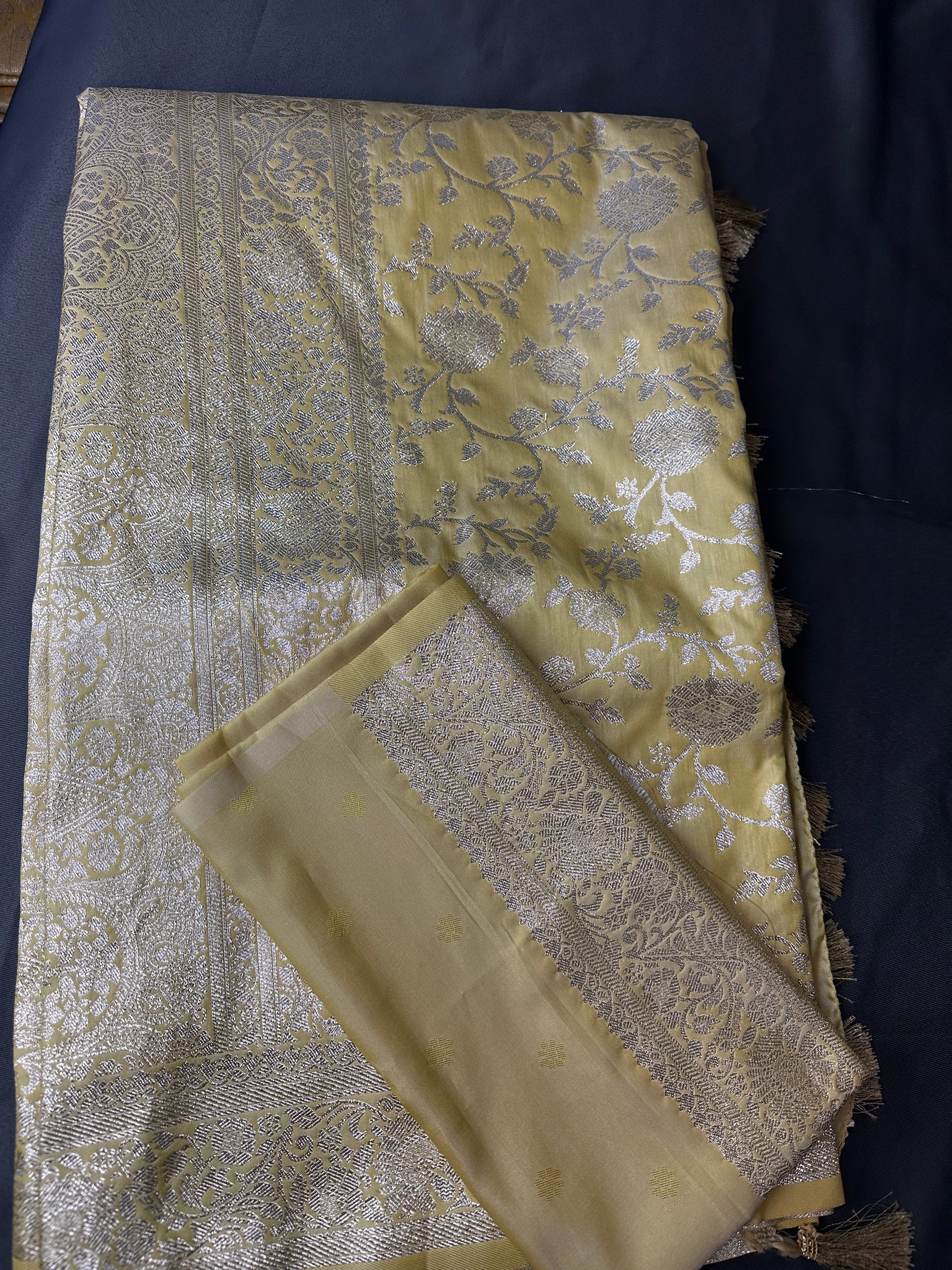 Creamish Yellow Semi Banarsee Silk Saree