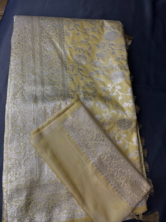 Creamish Yellow Semi Banarsee Silk Saree