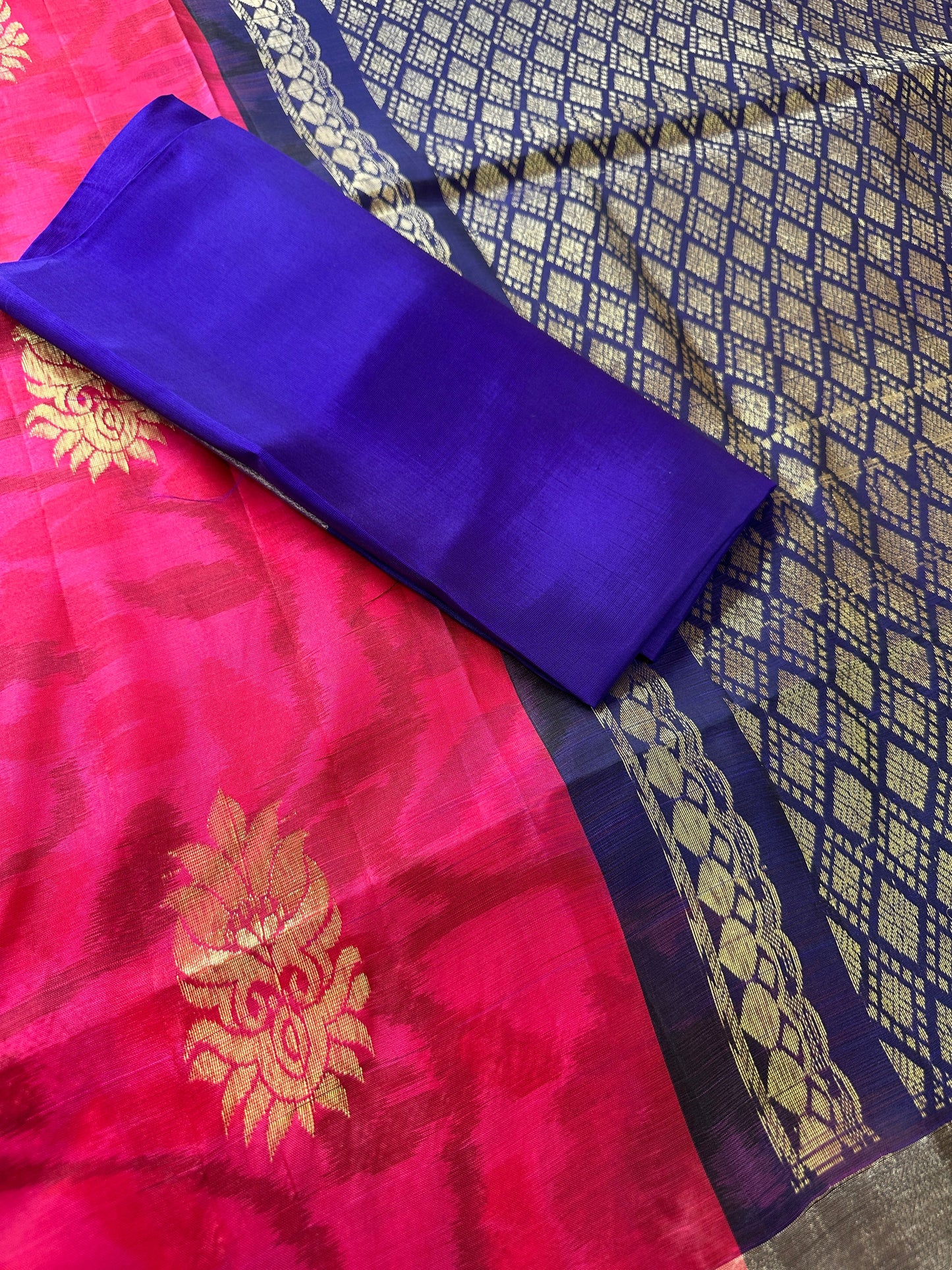 Blue Pink Pochampally Soft Silk Saree