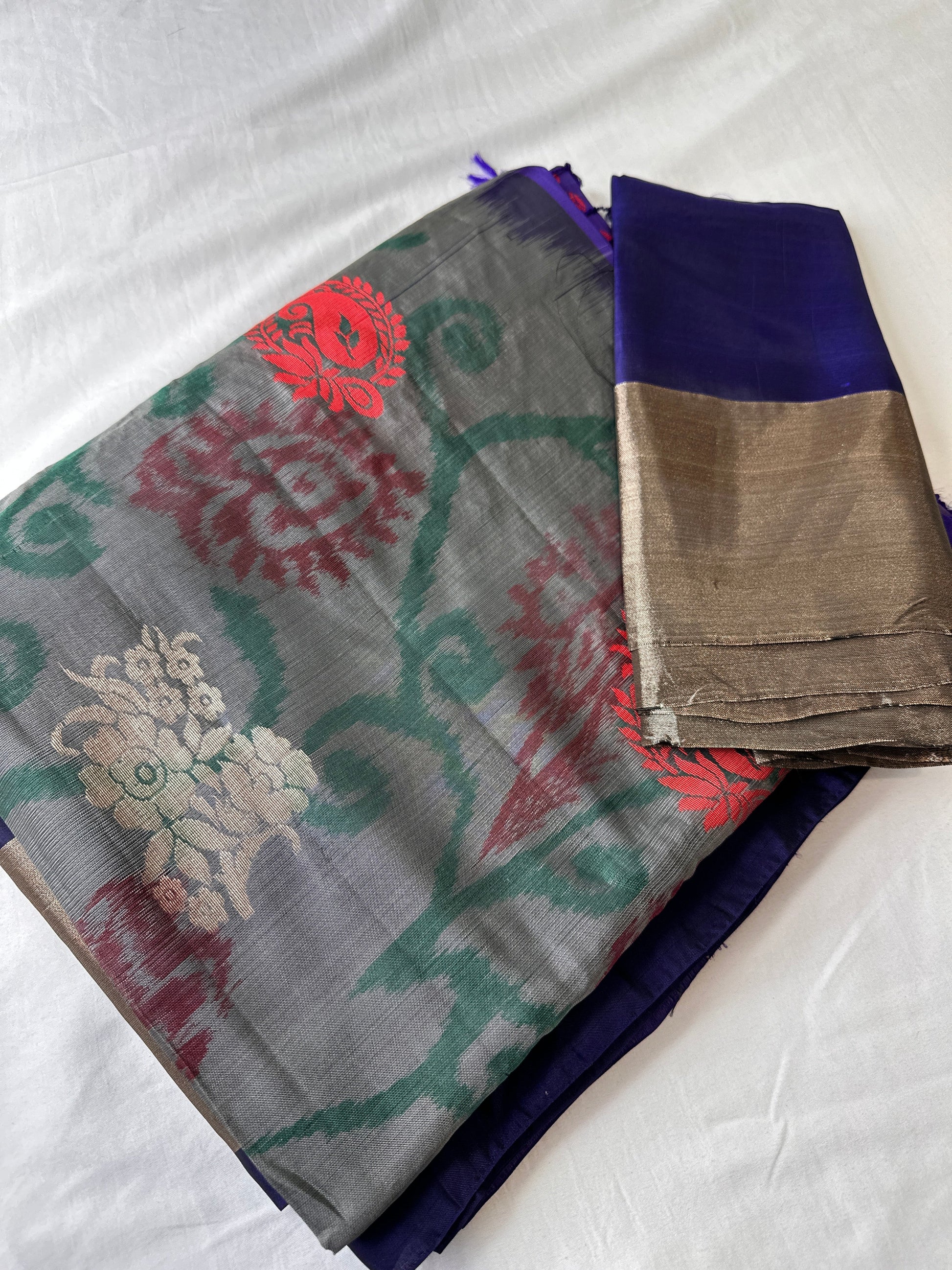 Grey Pochampally Soft Silk Saree